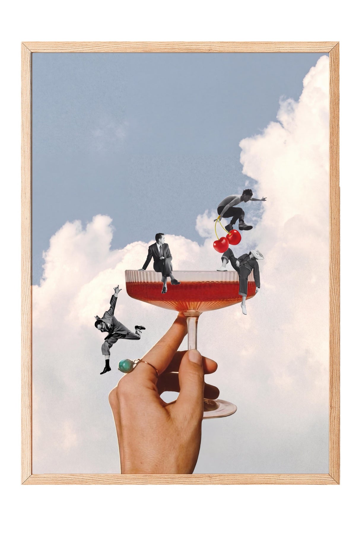 Fincan Üzerinde Dans Eden İnsanlar Poster – Ahşap Çerçeveli Tablo