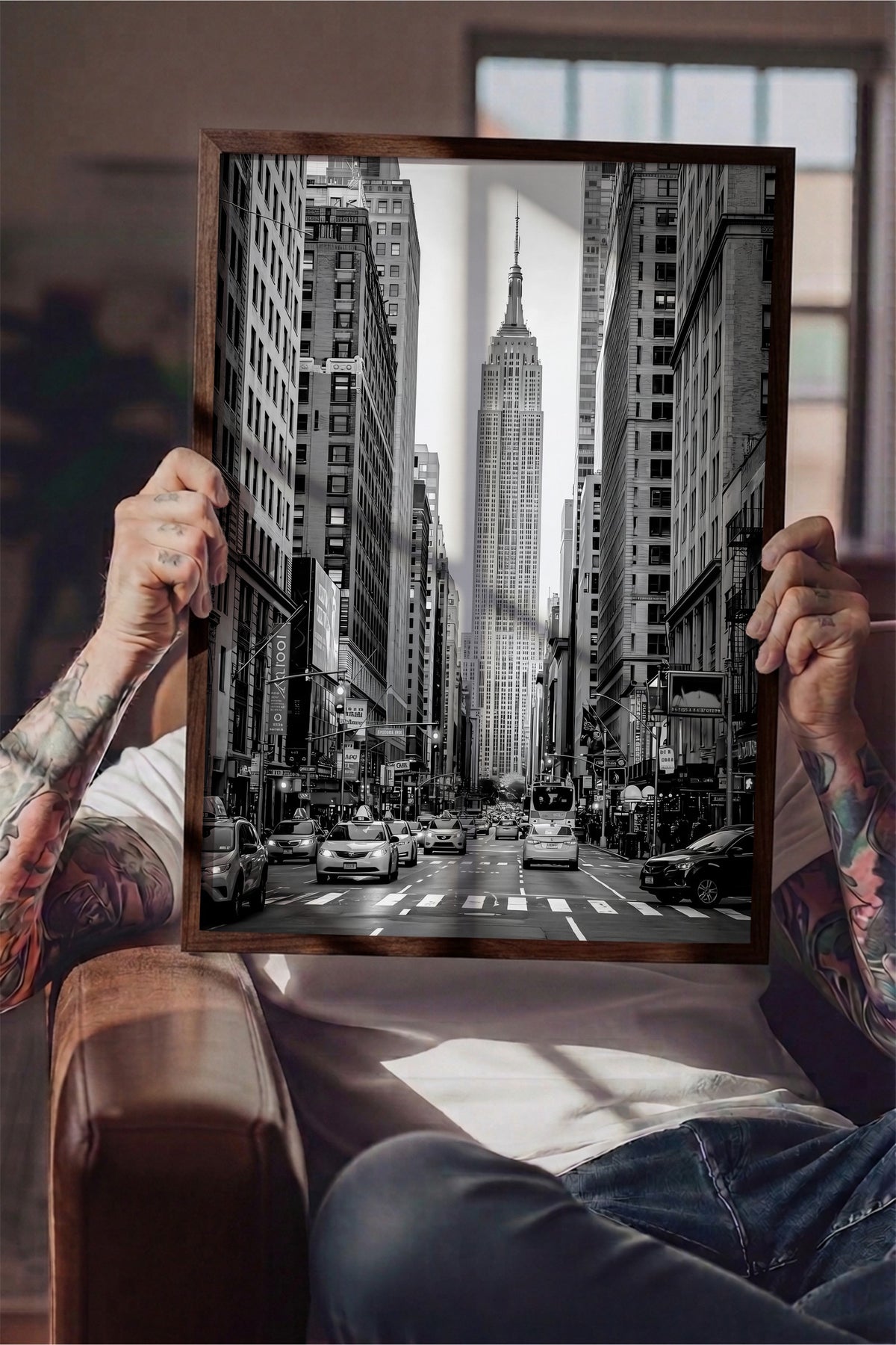 Şehir Manzarası ve Empire State Binası Poster – Kahverengi Çerçeveli Tablo