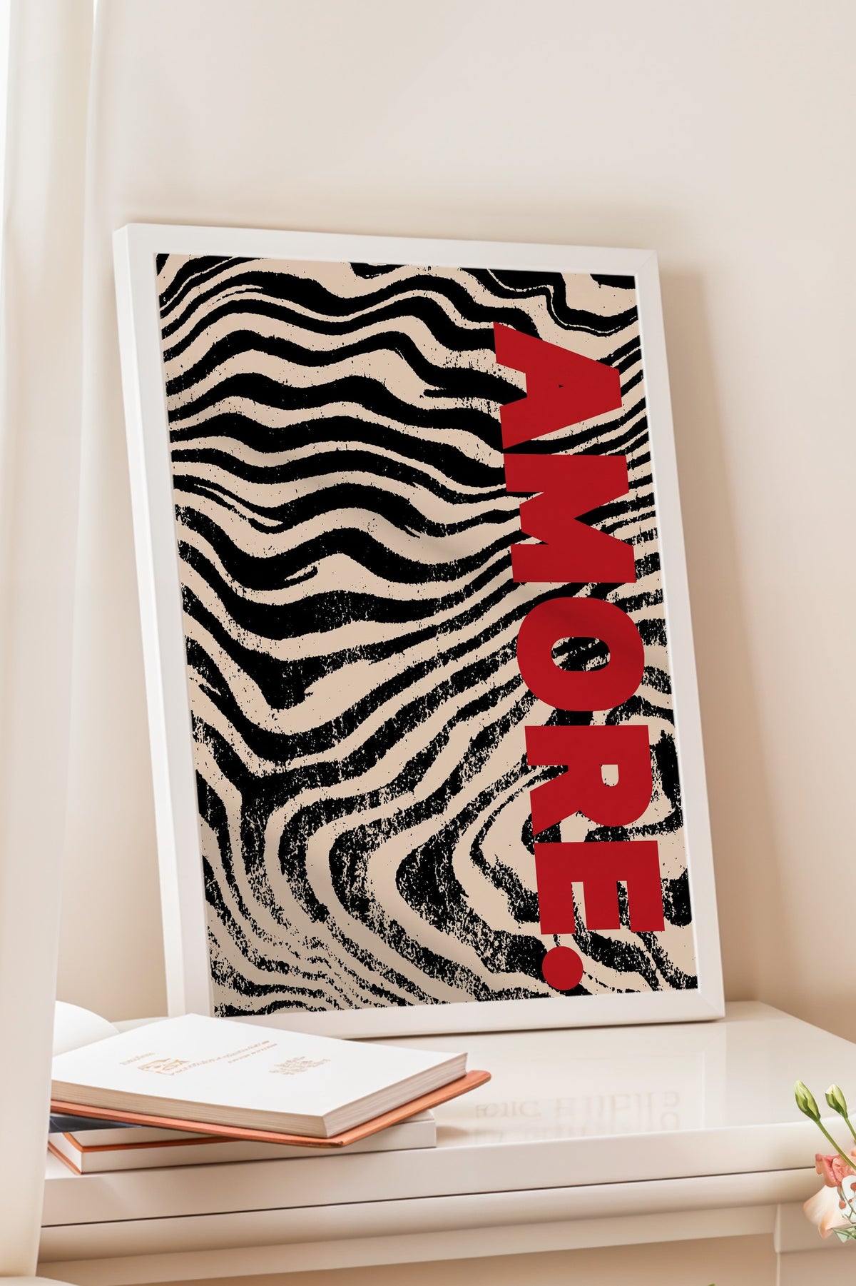 AMORE. Poster – Beyaz Çerçeveli Tablo