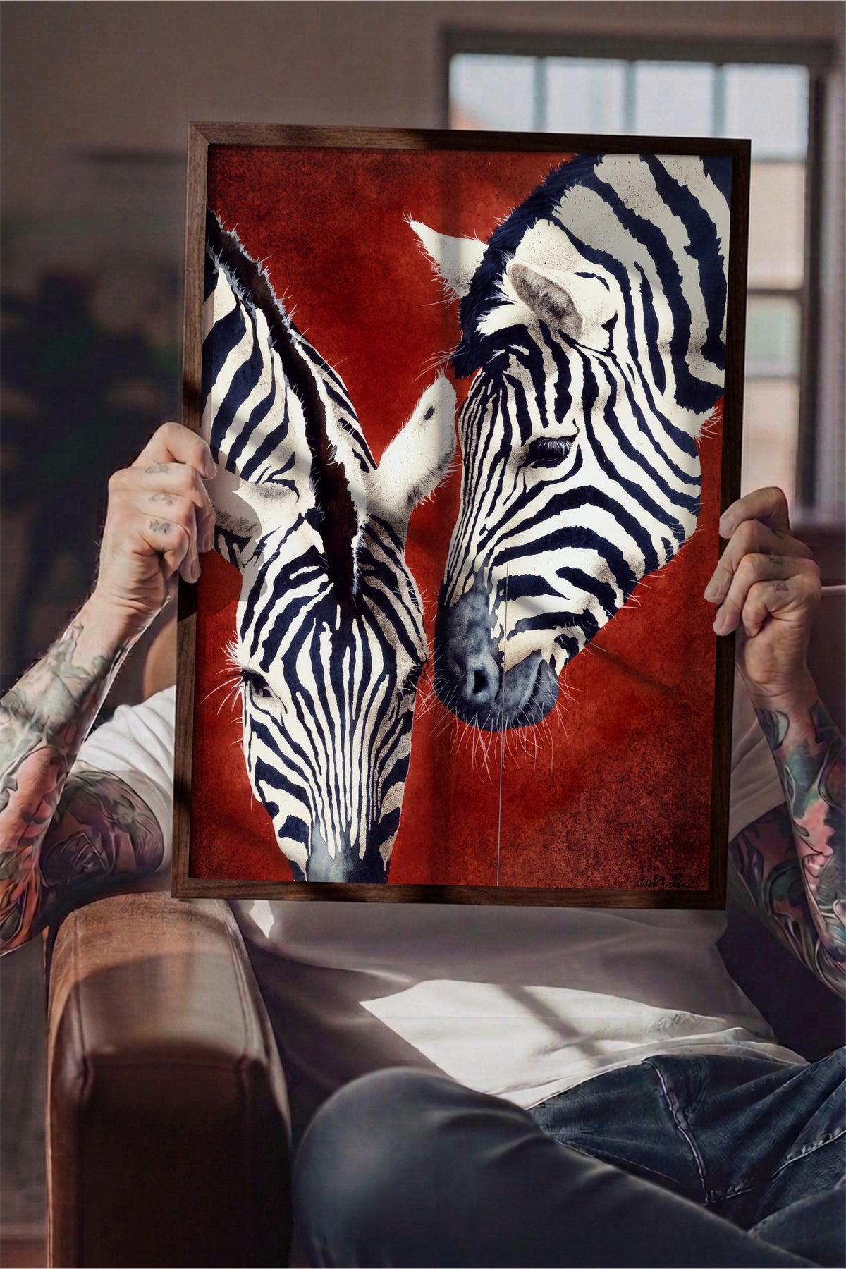 Etkileşim Halinde İki Zebra Poster – Kahverengi Çerçeveli Tablo