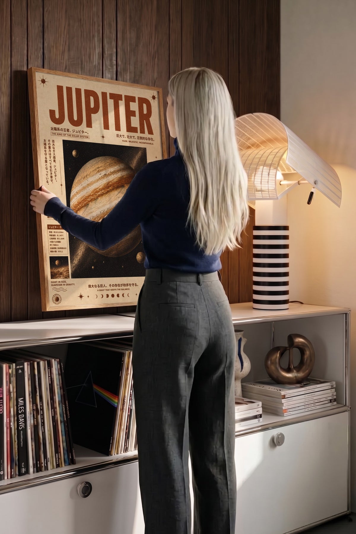 JUPITER Poster – Ahşap Çerçeveli Tablo