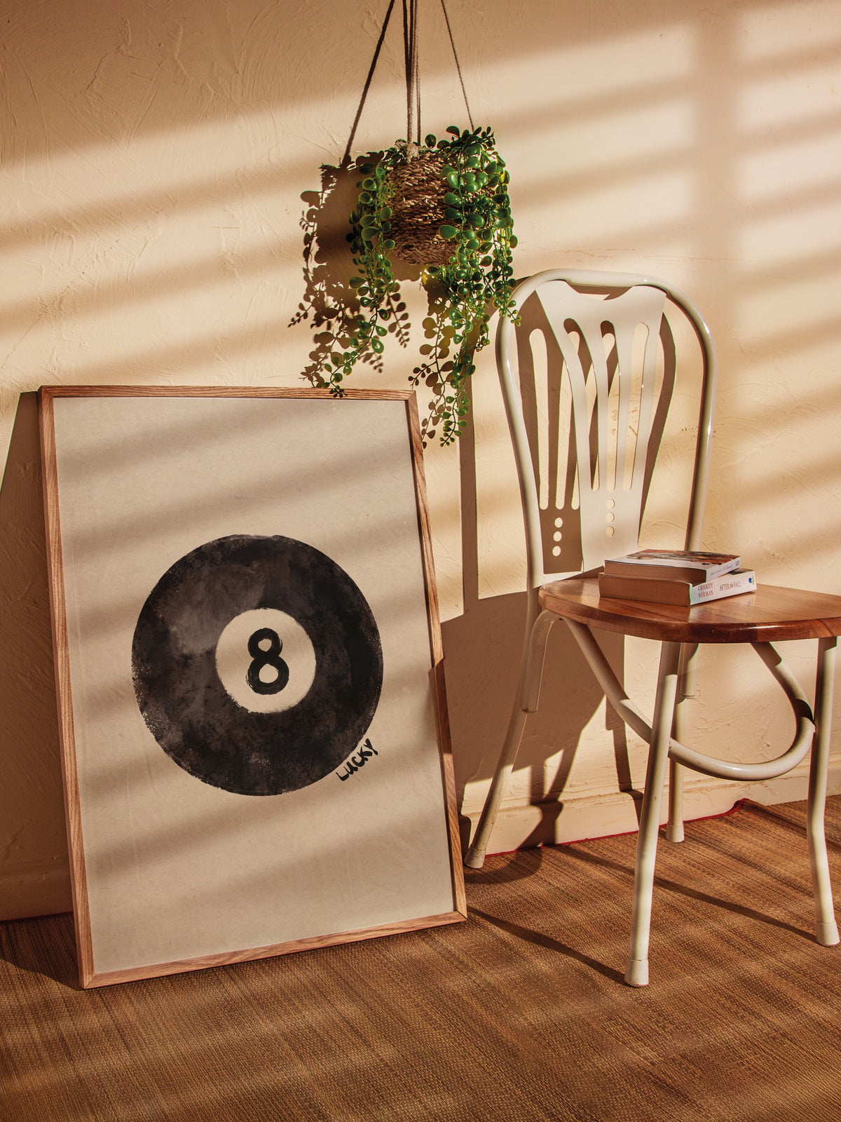 8 Lucky Poster – Ahşap Çerçeveli Tablo