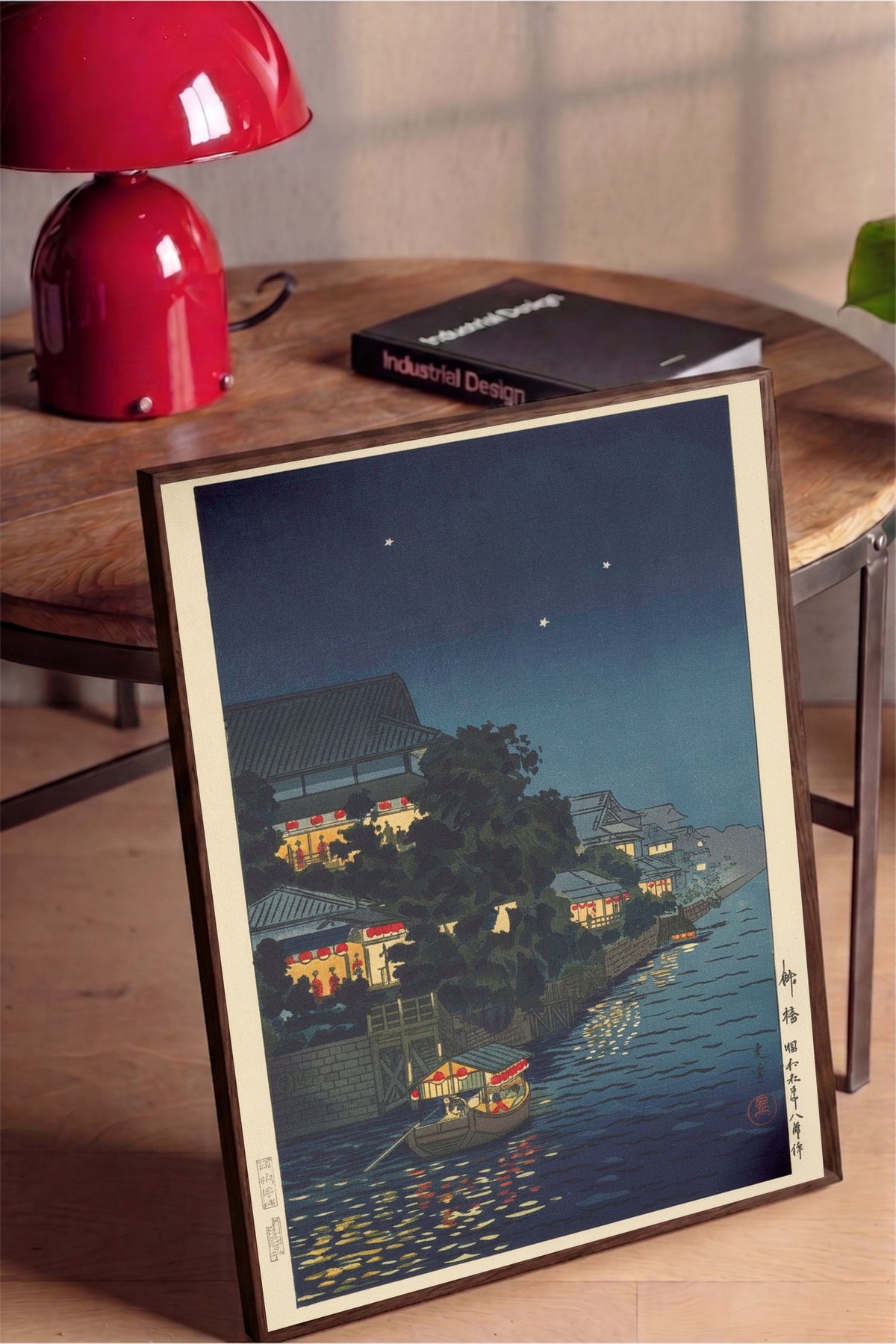 Ay Işığında Kıyı Kasabası Poster – Kahverengi Çerçeveli Tablo