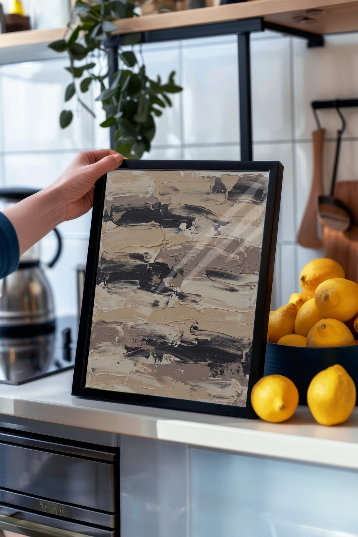 Toprak Tonlarında Soyut Fırça Dokuları Poster – Siyah Çerçeveli Tablo