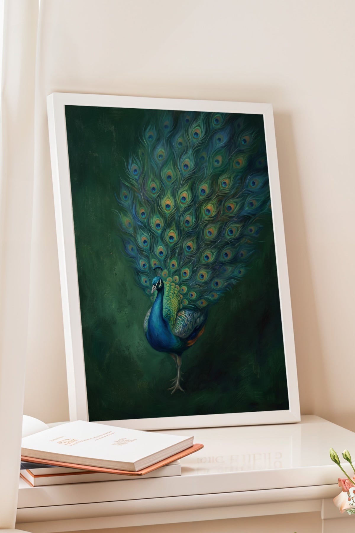 Tüylerini Açmış Tavus Kuşu Poster – Beyaz Çerçeveli Tablo