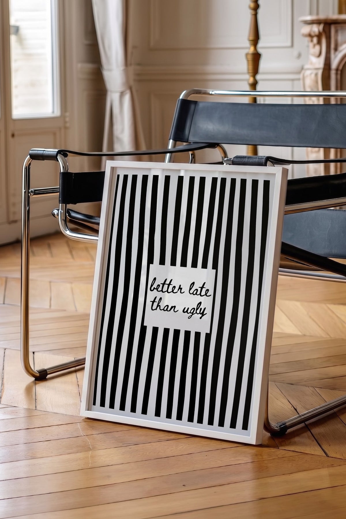 Çizgili Zemin Üzerinde İlham Verici Söz Poster – Beyaz Çerçeveli Tablo