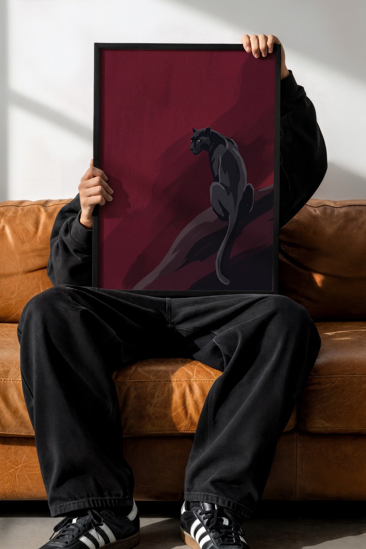 Kızıl Gecede Panter Poster – Siyah Çerçeveli Tablo