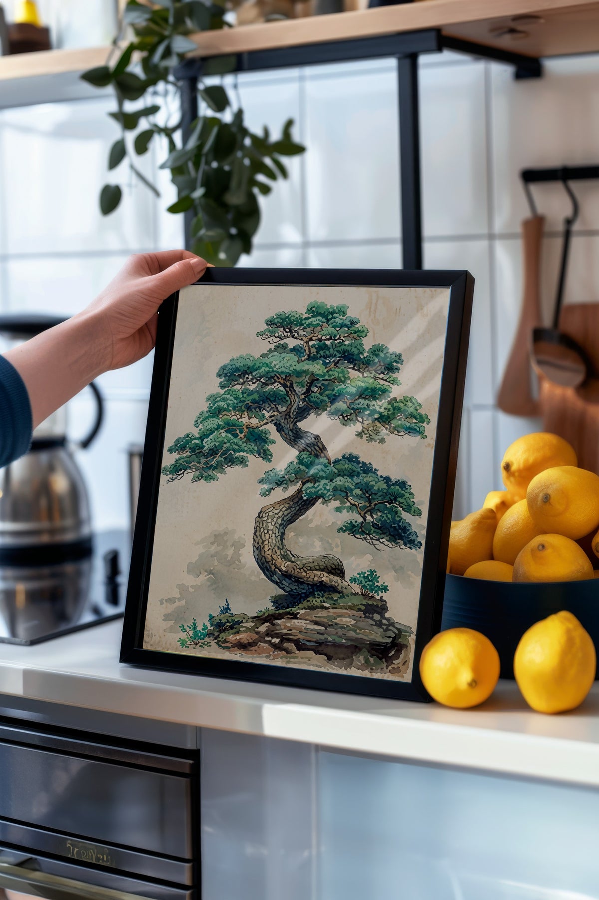 Kıvrımlı Bonsai Ağacı Poster – Siyah Çerçeveli Tablo