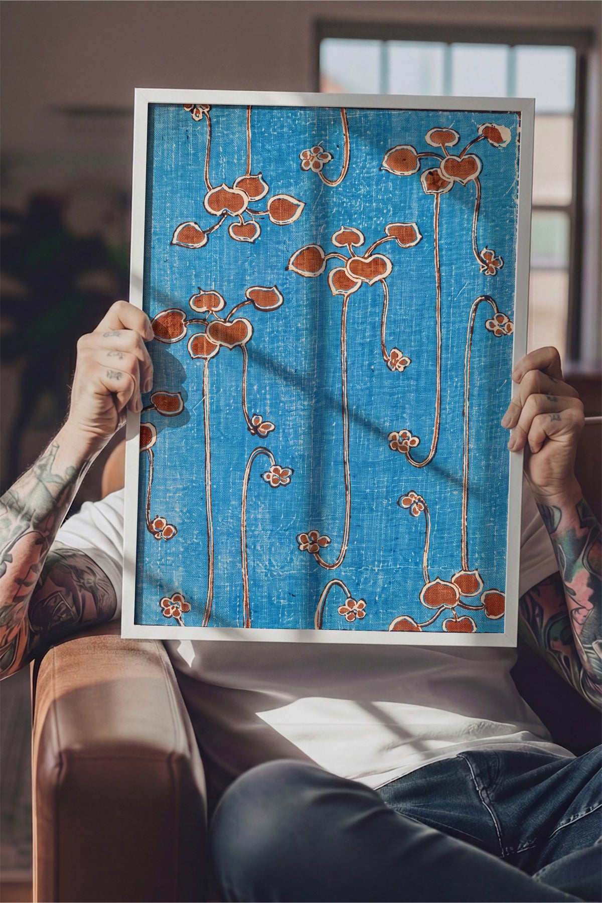 Mavi Zeminde Dallanan Yapraklar Poster – Beyaz Çerçeveli Tablo