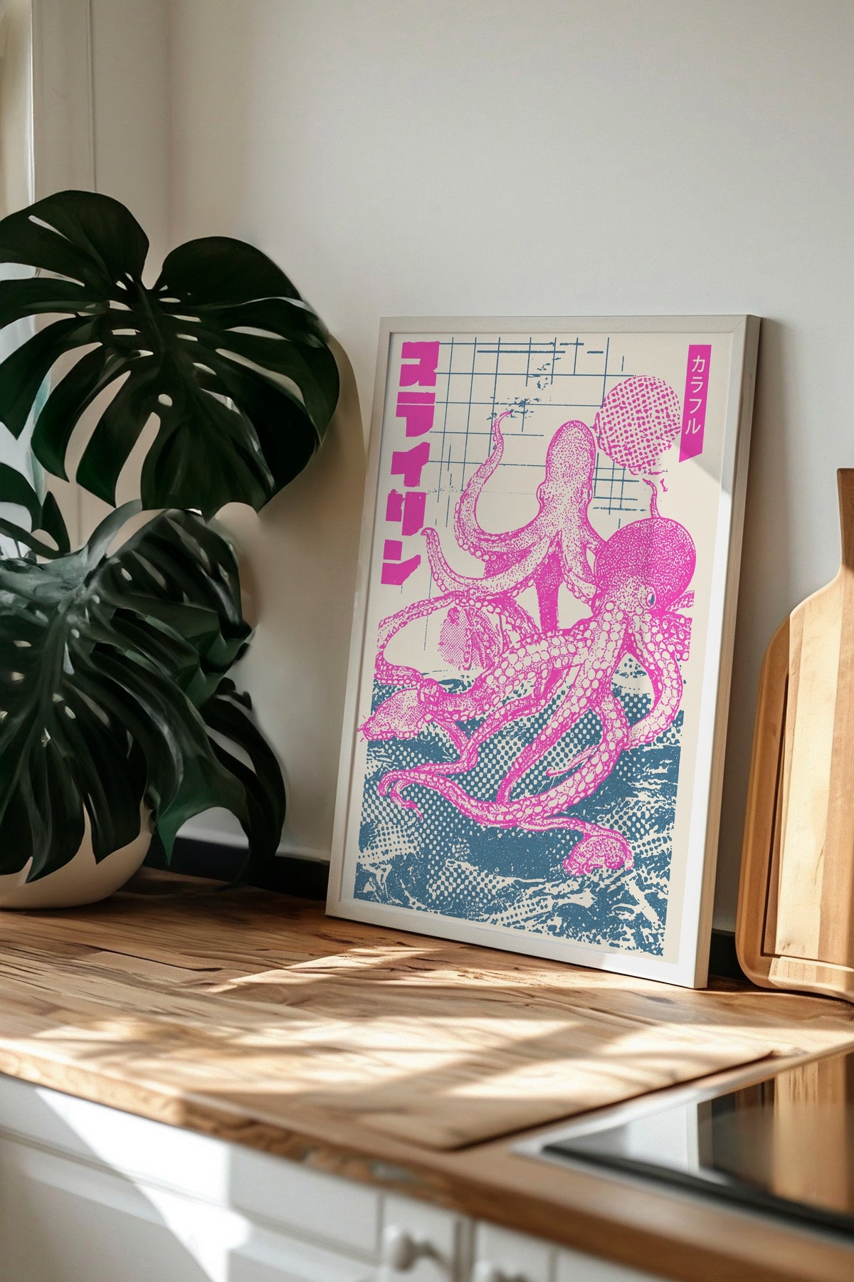 Pembe Ahtapot Baskısı Poster – Beyaz Çerçeveli Tablo