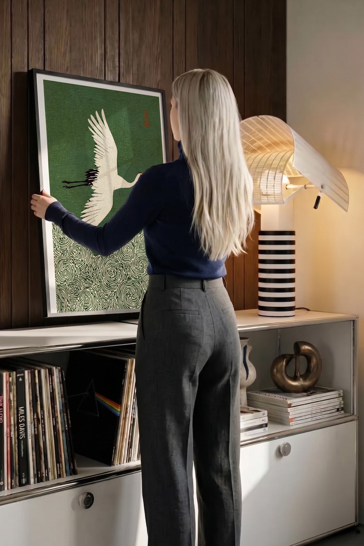 Turnanın Uçuşu Poster – Siyah Çerçeveli Tablo