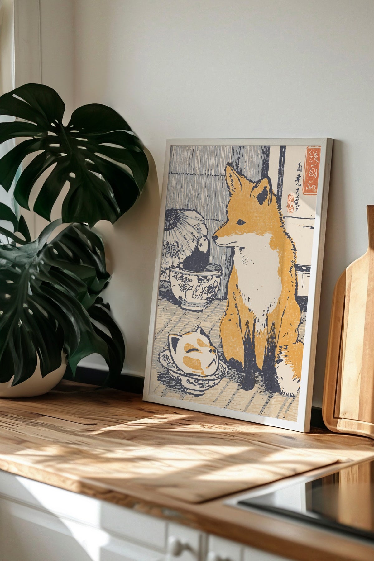 Tilki ve Panda Bebek Figürü Poster – Beyaz Çerçeveli Tablo