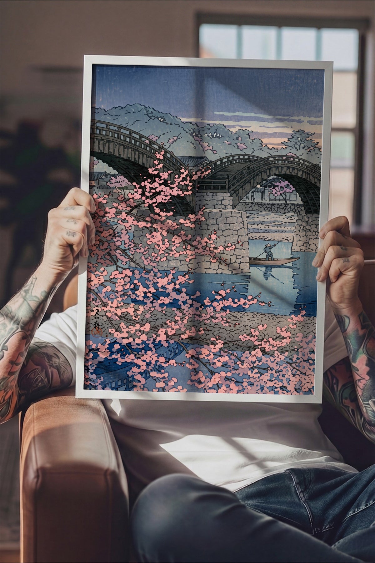 Kiraz Çiçekli Köprü Manzarası Poster – Beyaz Çerçeveli Tablo