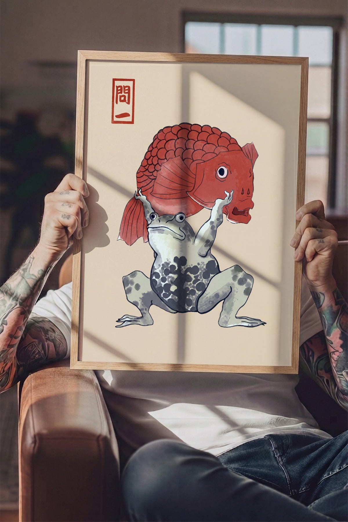 Kurbağa ve Japon Balığı Poster – Ahşap Çerçeveli Tablo