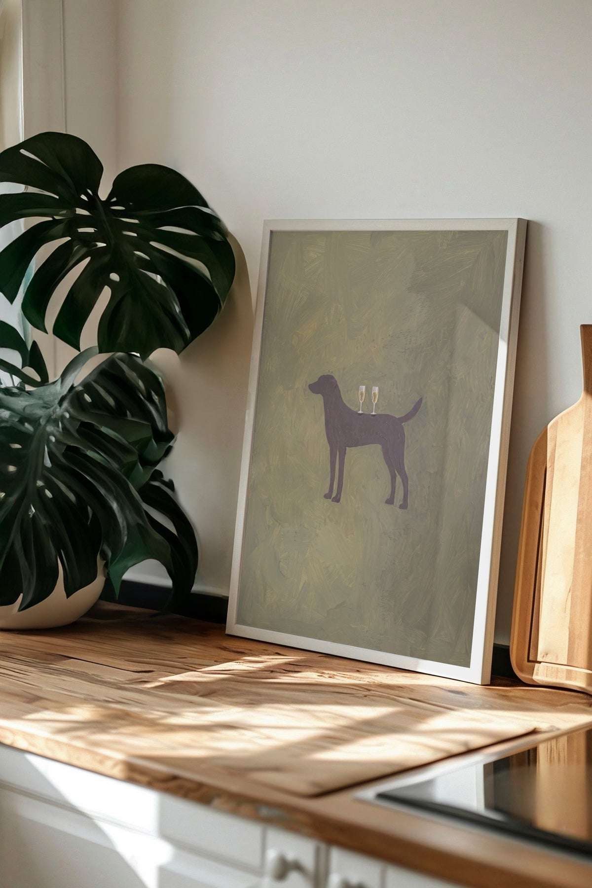 Kadeh Tutan Köpek Poster – Beyaz Çerçeveli Tablo
