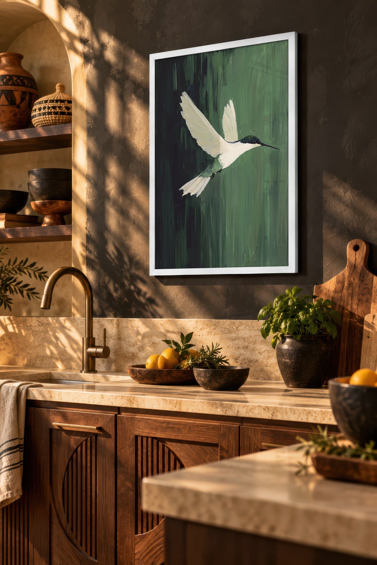 Uçan Kolibri Poster – Beyaz Çerçeveli Tablo