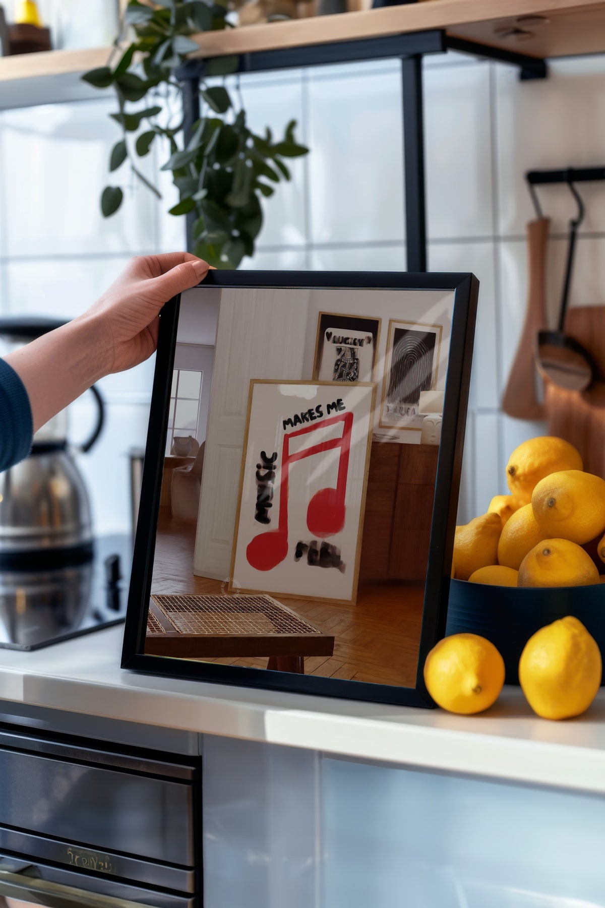 Müzik Ruhu Nota Kompozisyonu Poster – Siyah Çerçeveli Tablo