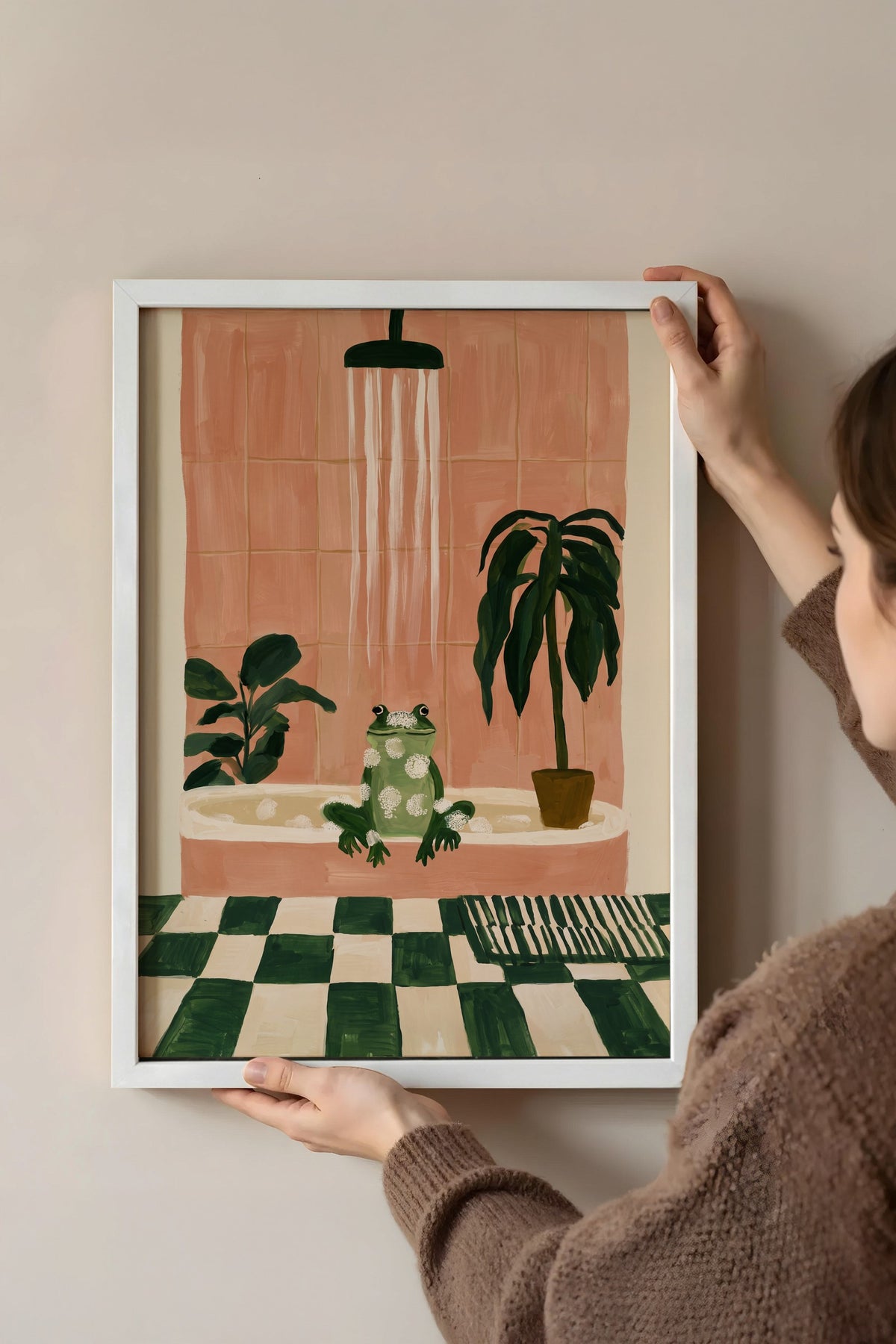 Duşta Kabarcıklı Kurbağa Poster – Beyaz Çerçeveli Tablo
