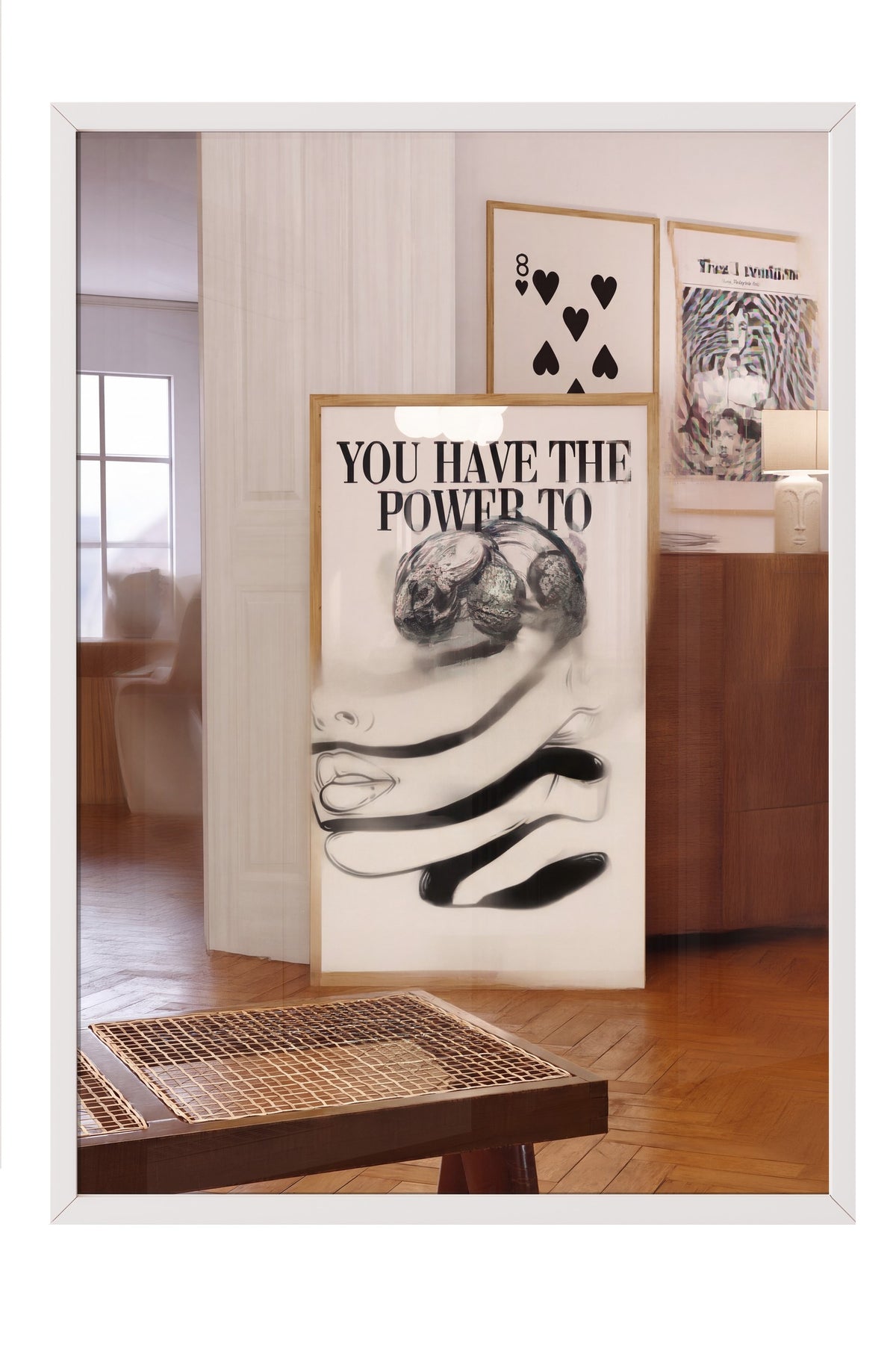 Gücün Elinde Tipografik Kompozisyon Poster – Beyaz Çerçeveli Tablo