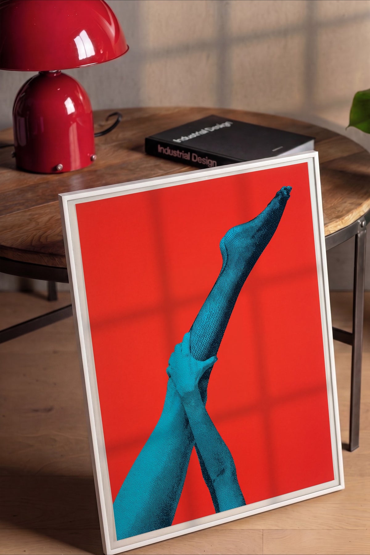Kırmızı Zeminde Mavi Bacak ve El Kompozisyonu Poster – Beyaz Çerçeveli Tablo