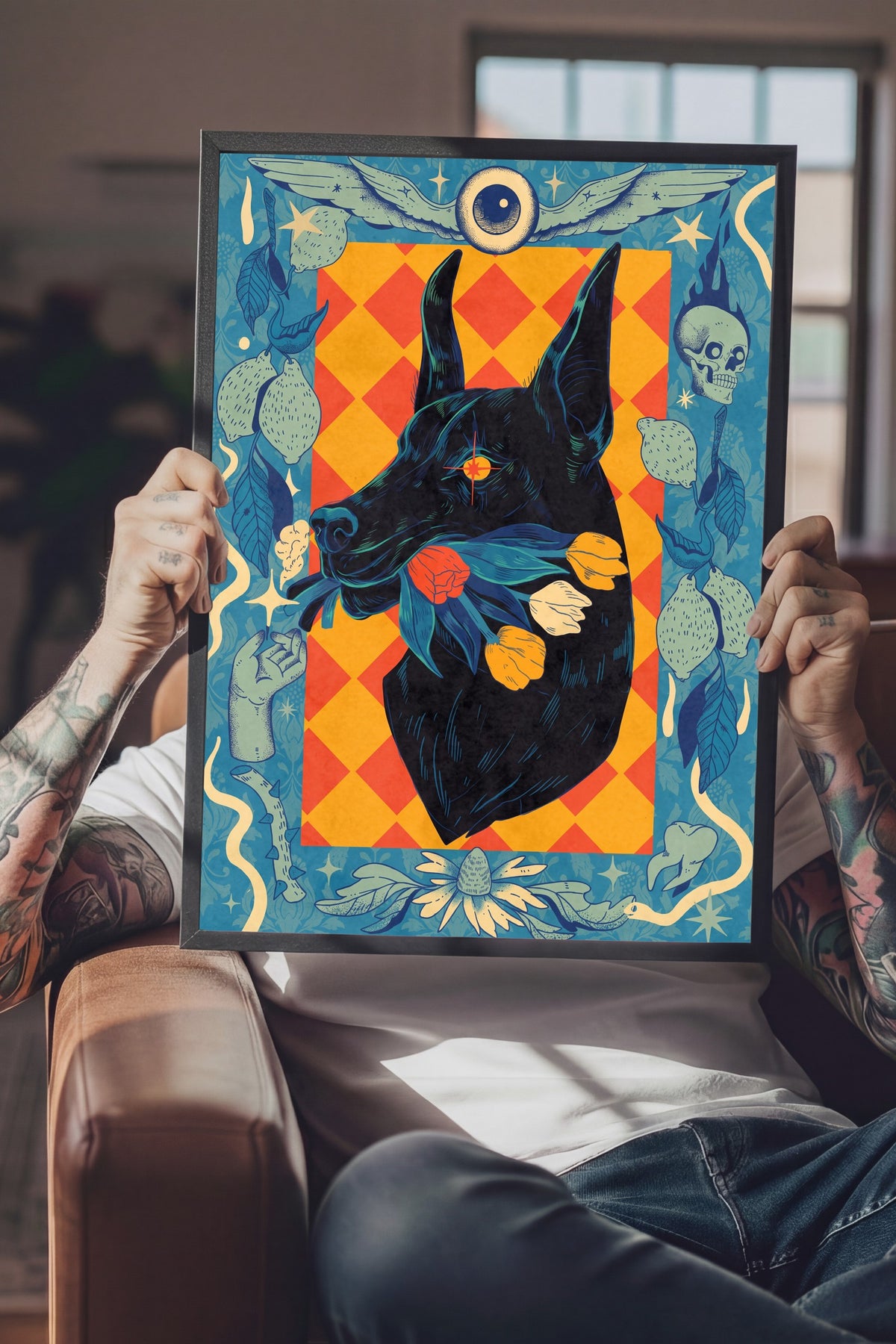 Çiçekli Doberman Portresi Poster – Siyah Çerçeveli Tablo