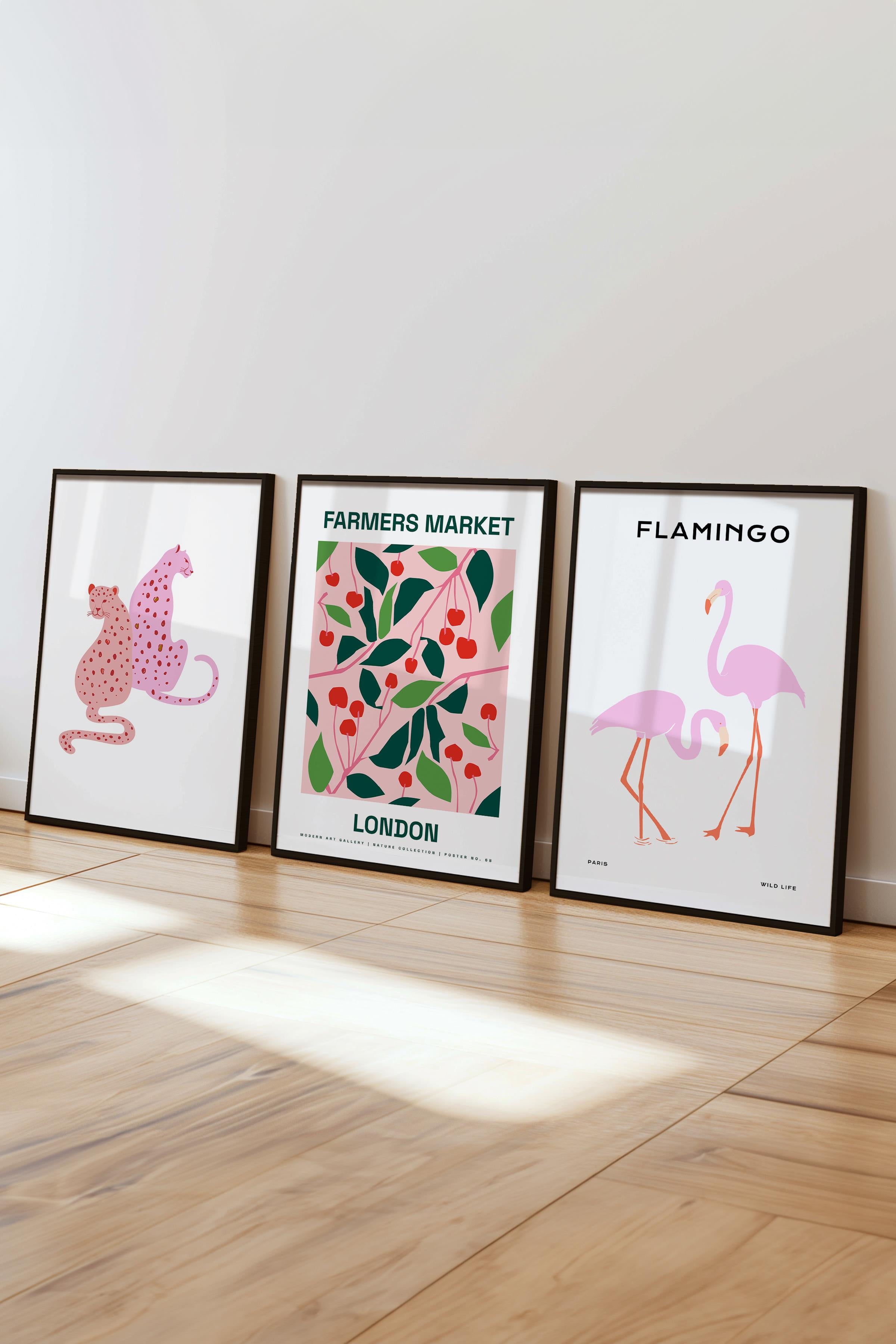 Pembe Modern Tablo Seti, 3 Adet Siyah Çerçeve ve Poster, Flamingo Posterli Duvar Dekoru