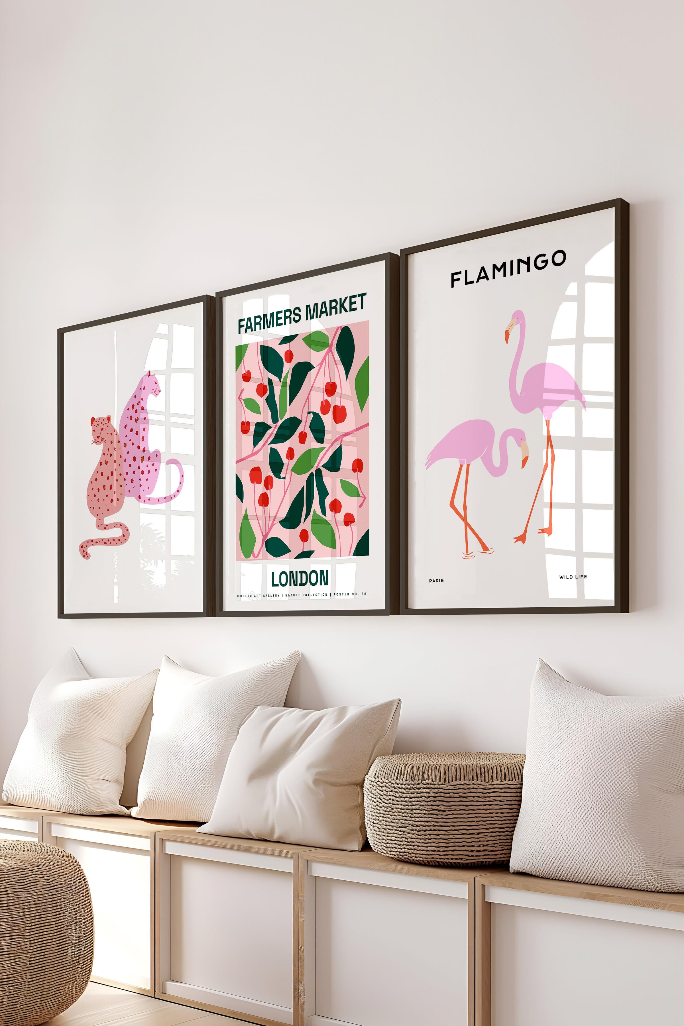 Pembe Modern Tablo Seti, 3 Adet Siyah Çerçeve ve Poster, Flamingo Posterli Duvar Dekoru