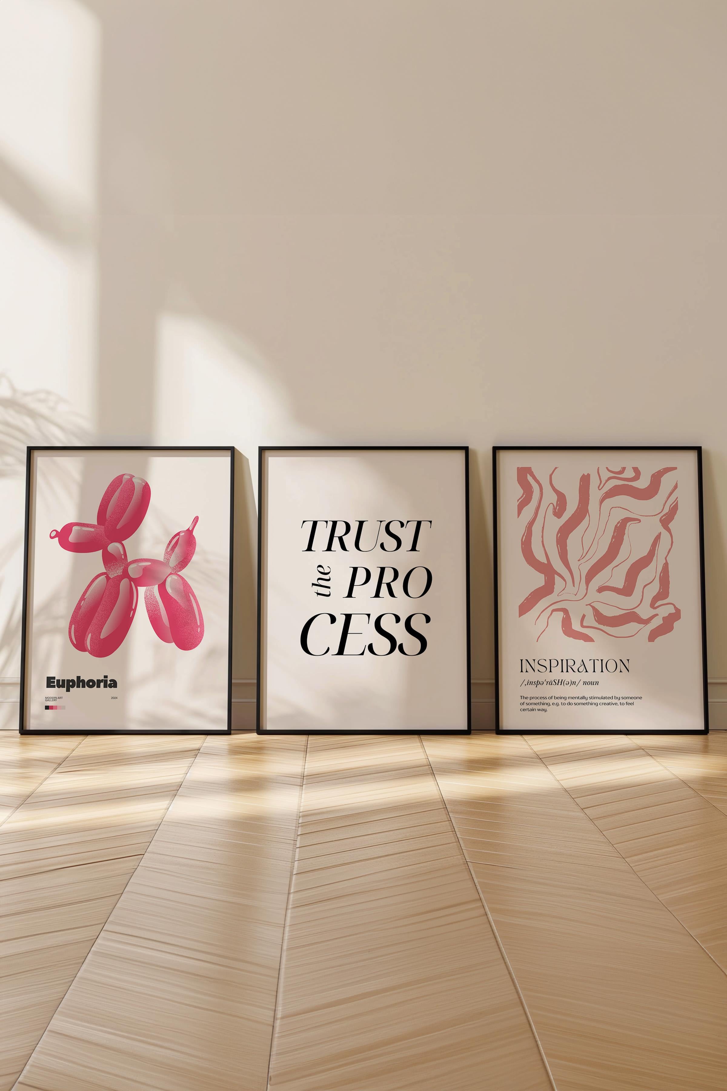 Soft Pembe Tablo Seti, 3 Adet Siyah Çerçeve ve Poster - Yatak Odası, Mutfak, Salon Duvar Dekoru