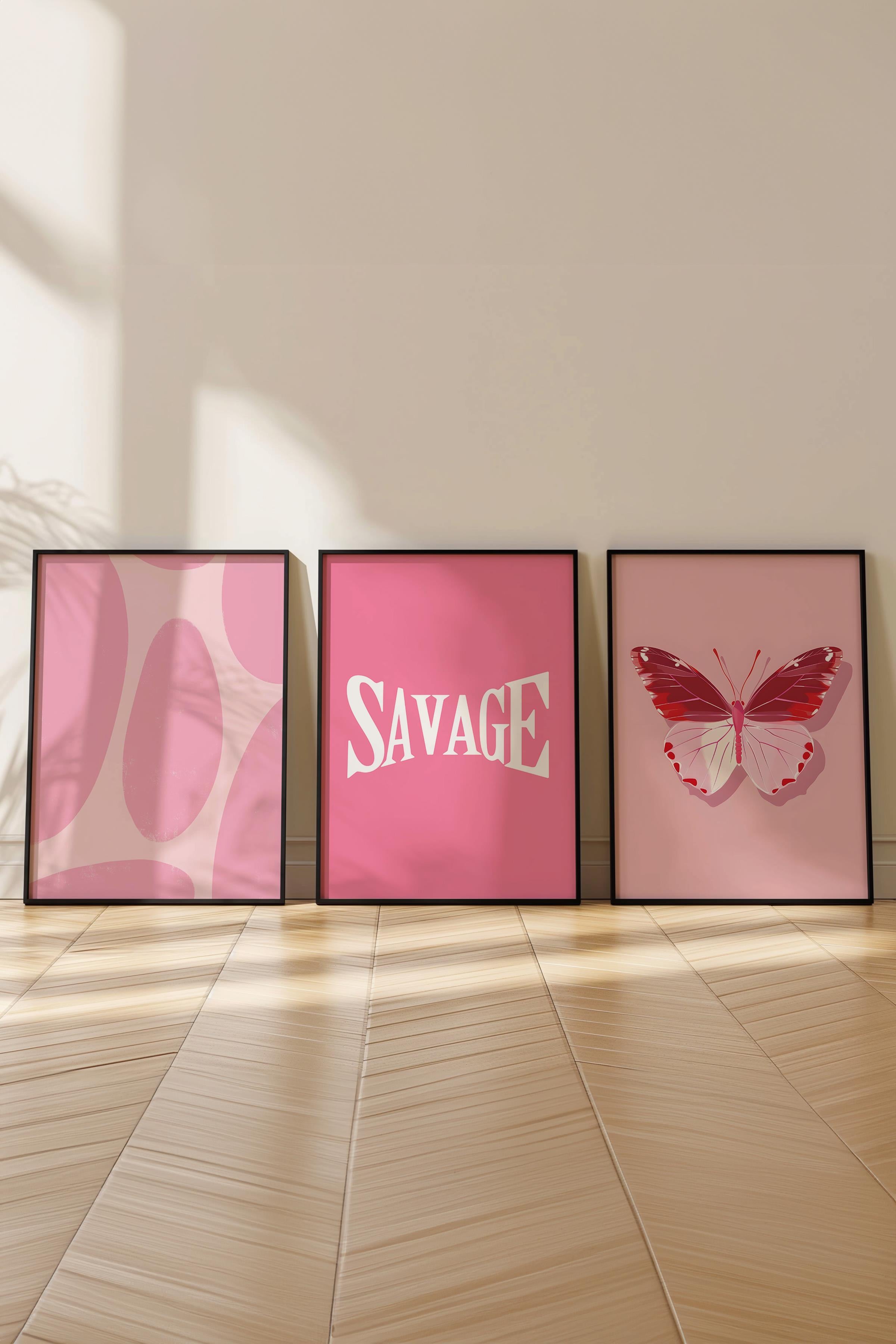 Pembe Tablo Seti, 3 Adet Siyah Çerçeve ve Poster - Yatak Odası Dekoru, Mutfak, Salon Duvar Dekoru
