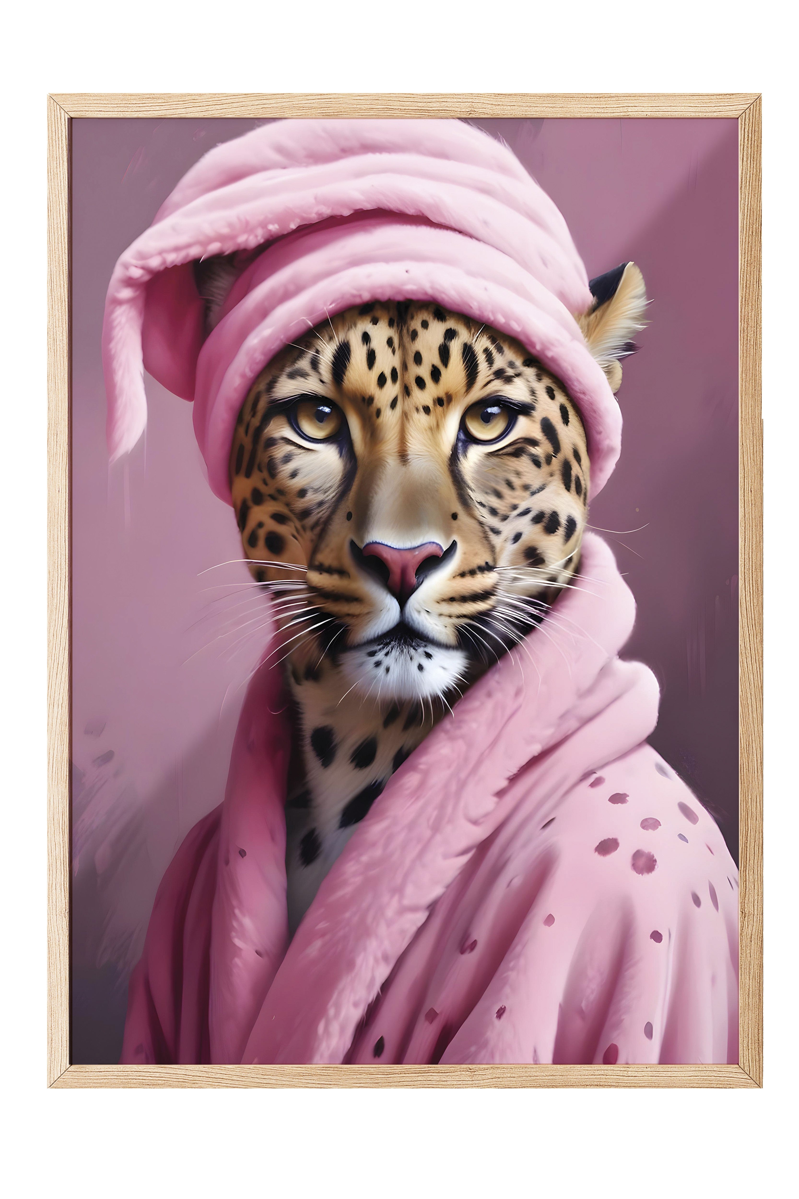 Ahşap Çerçeveli Tablo, Leopard In A Bathrobe, Comfort Serisi Poster ve Ahşap Tablo, NO:108927