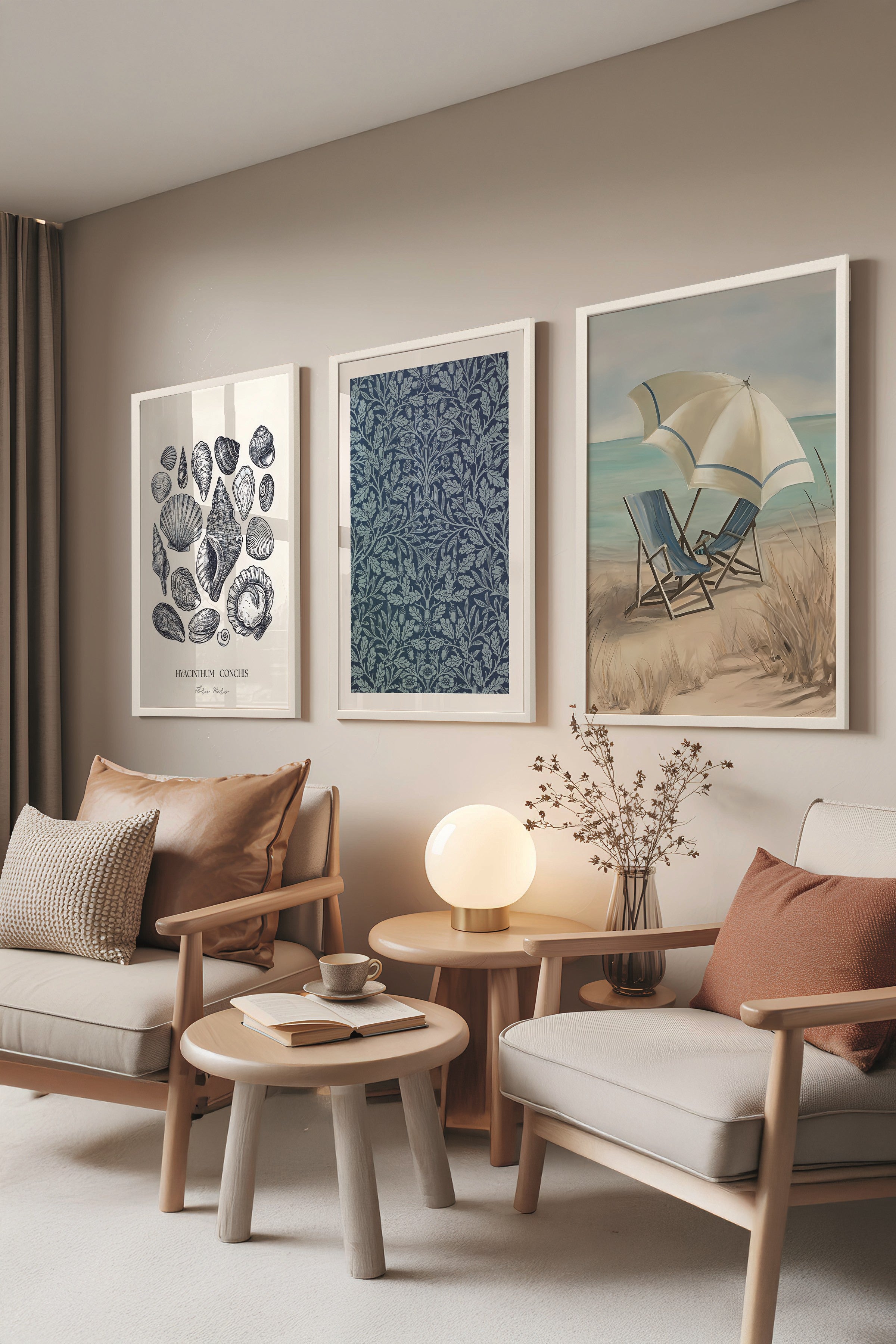 Beyaz Tablo Seti, 3 Adet Beyaz Çerçeveli Poster Chairs on the beach Model No:300876, Duvar Dekoru