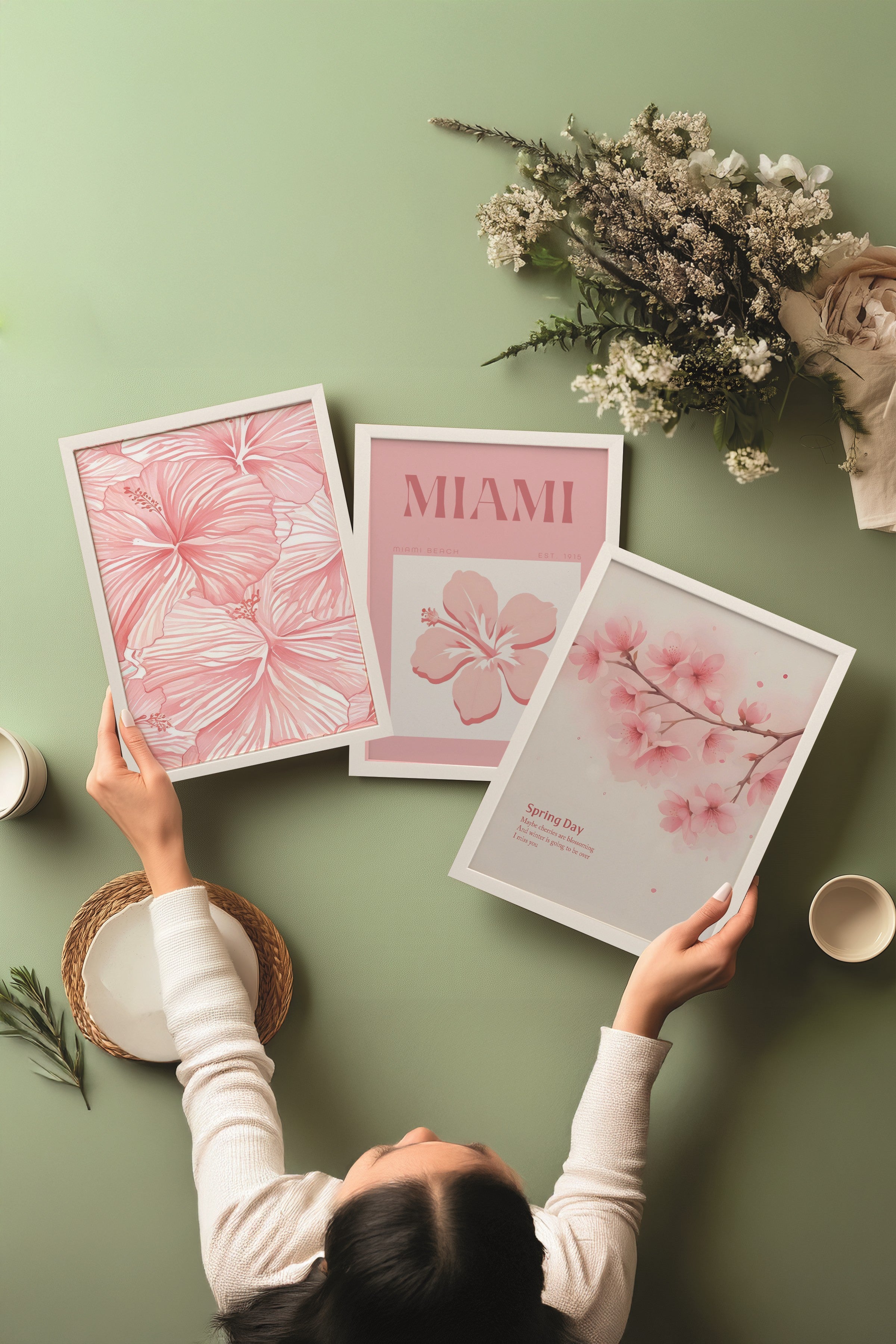 Beyaz Tablo Seti, 3 Adet Beyaz Çerçeveli Poster Miami Model No:300799, Pembe Duvar Dekoru