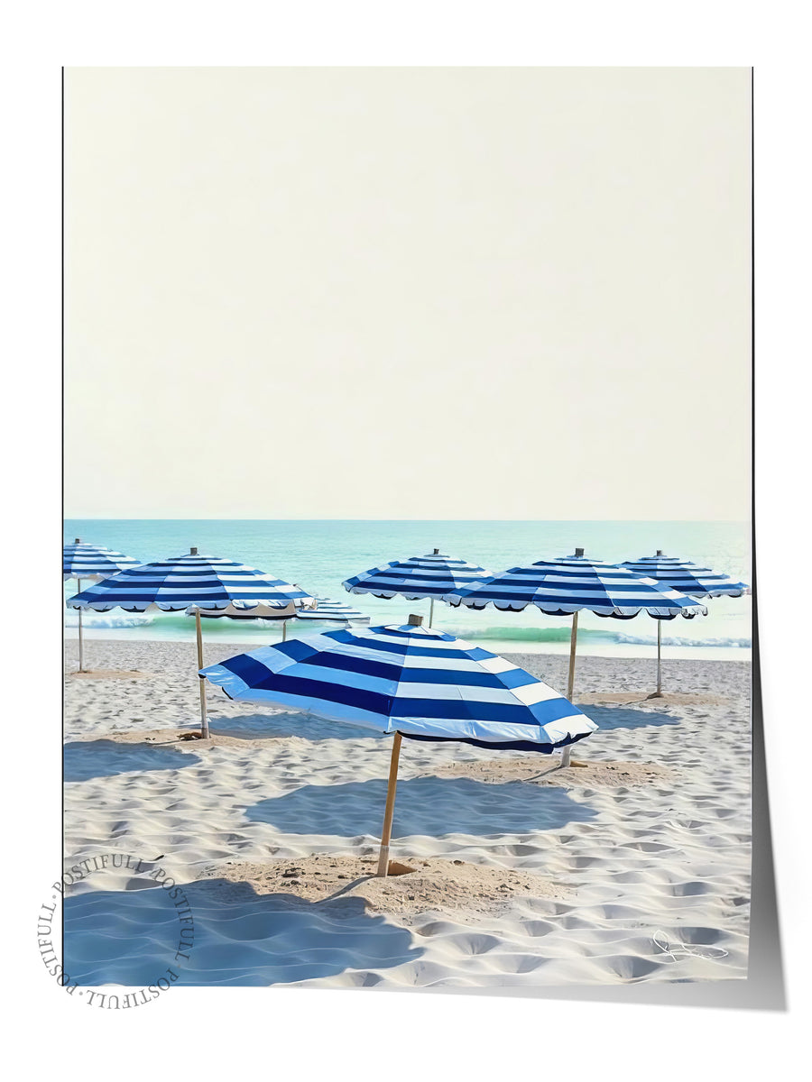 Plajda şemsiye manzarası Poster Fotoğraf Yaz Seçkisi Çerçevesiz Poster