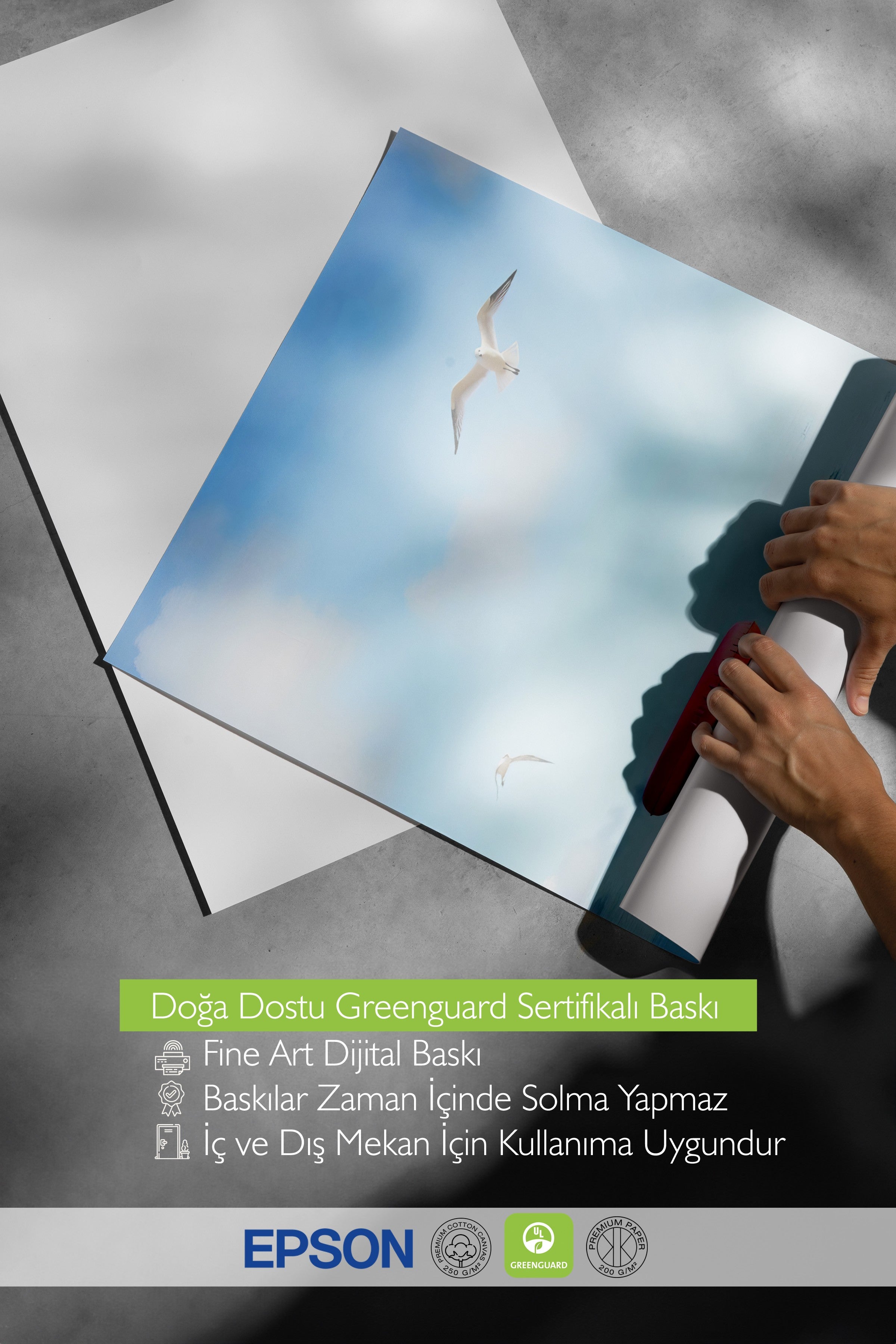 Çerçevesiz Duvar Posteri, Plajda Yüzme Halkası, Fotoğraf, Sarı Renk Poster, 2025 Yaz Seçkisi, NO:109698