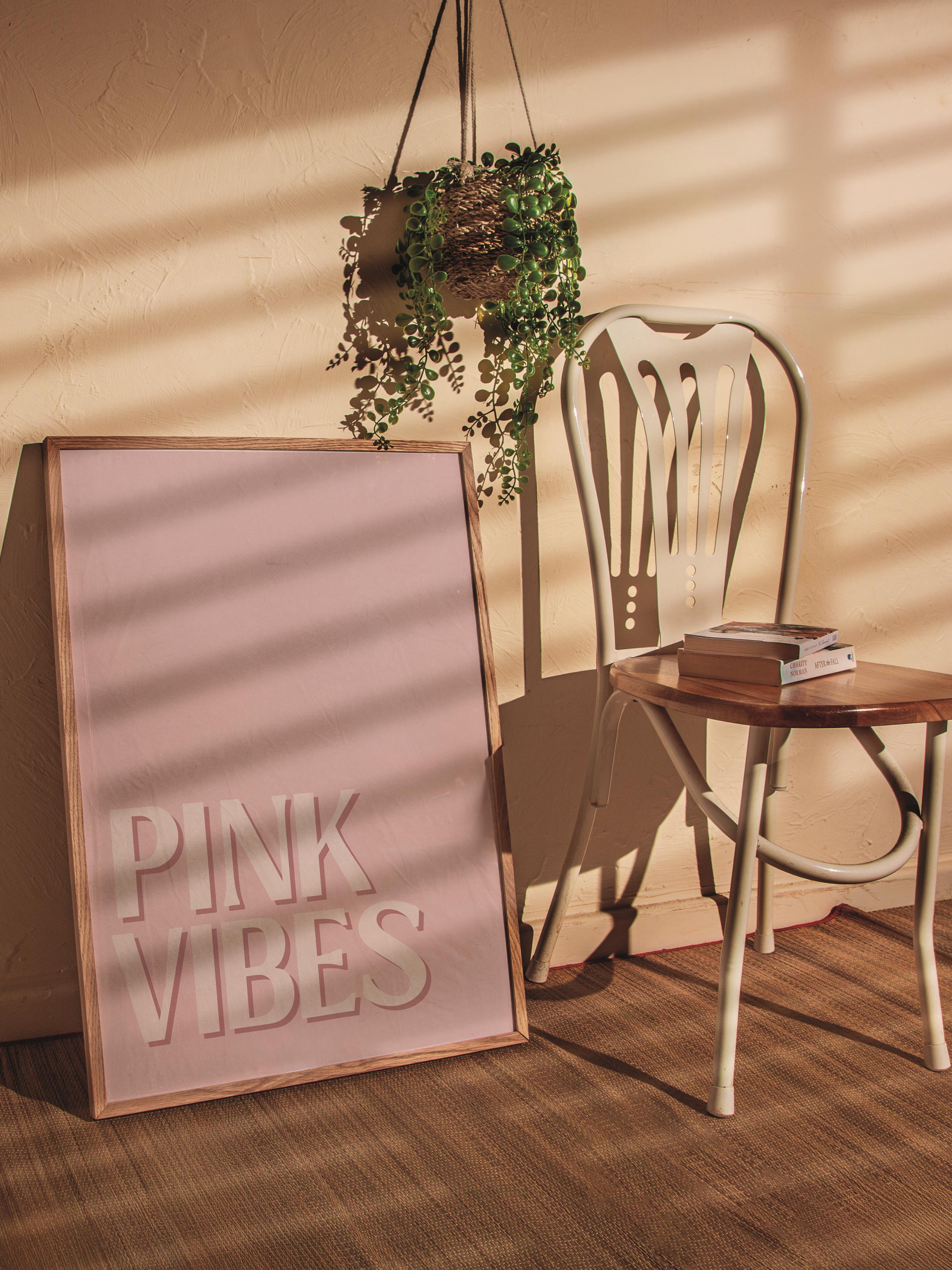 Çerçevesiz Poster Tablo, Duvar Posteri, Kağıt Poster, Pembe Vibes Yazısı , Maximalist No:49