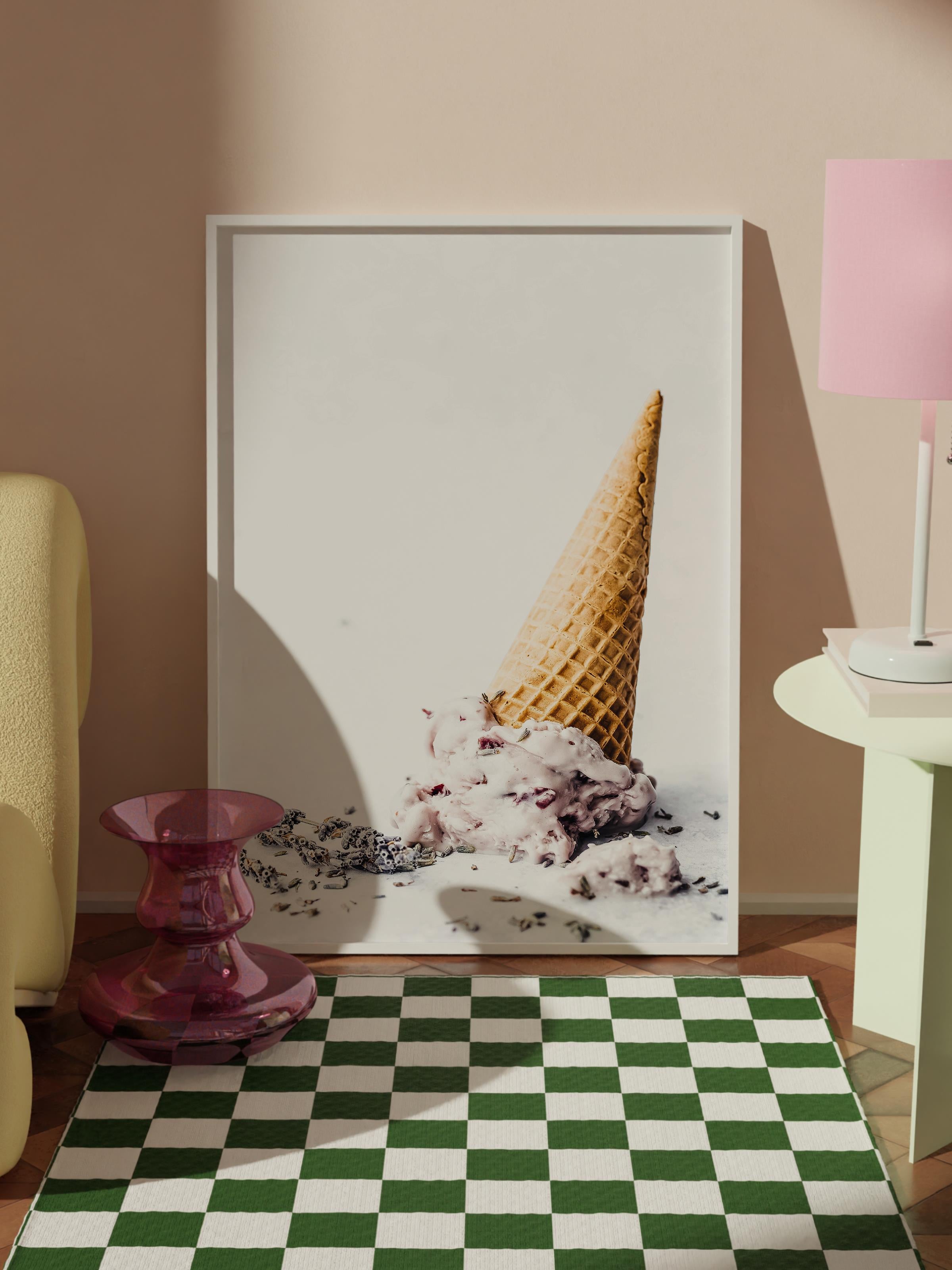 Çerçevesiz Poster, Yaz Temalı Tablo NO:146, Dondurma Külahı Fotoğrafı, Beyaz Poster, Dikey
