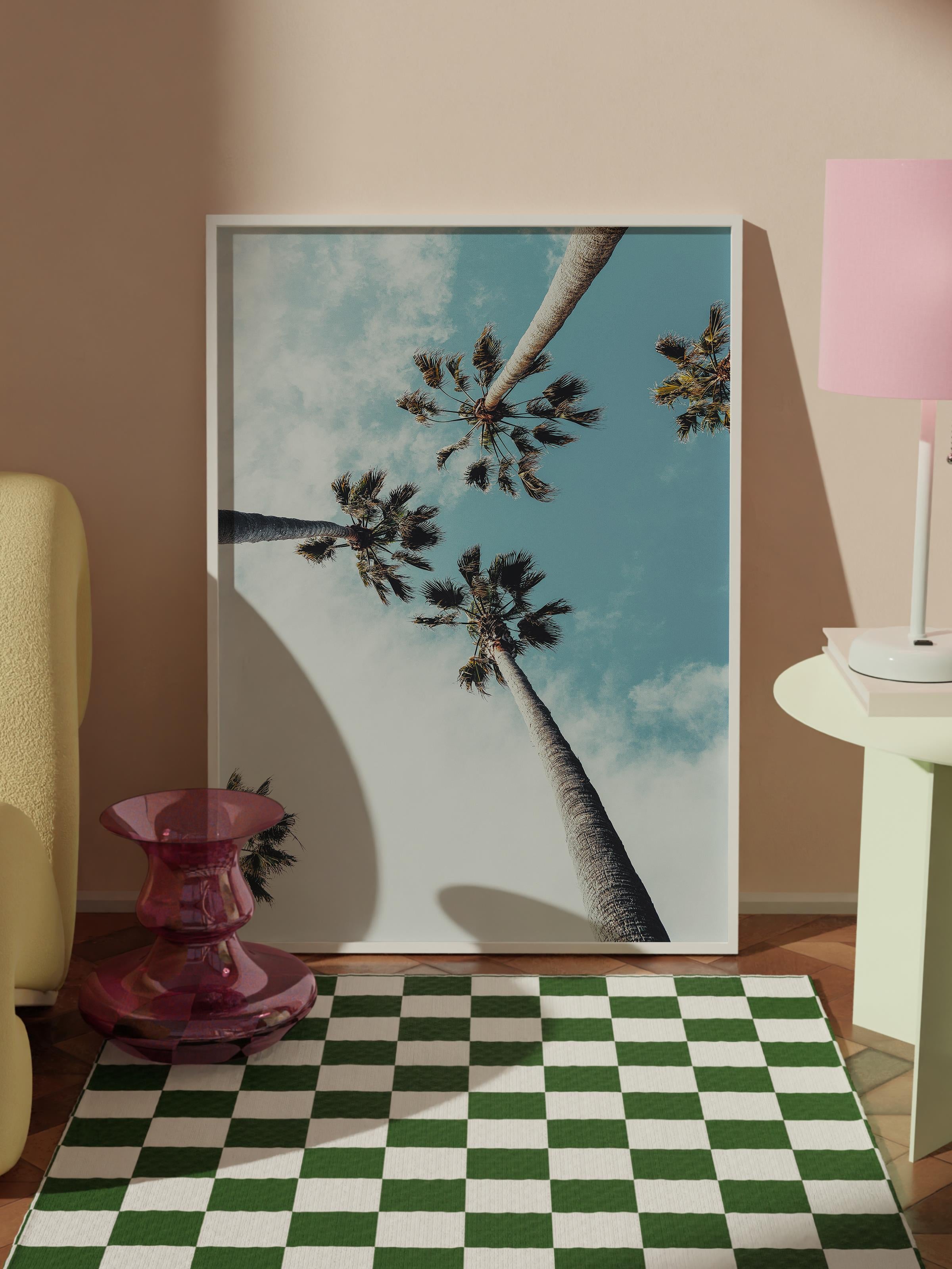 Çerçevesiz Poster, Yaz Temalı Tablo NO:17, Gökyüzüne Uzan Palmiye Fotoğrafı, Mavi Poster, Dikey