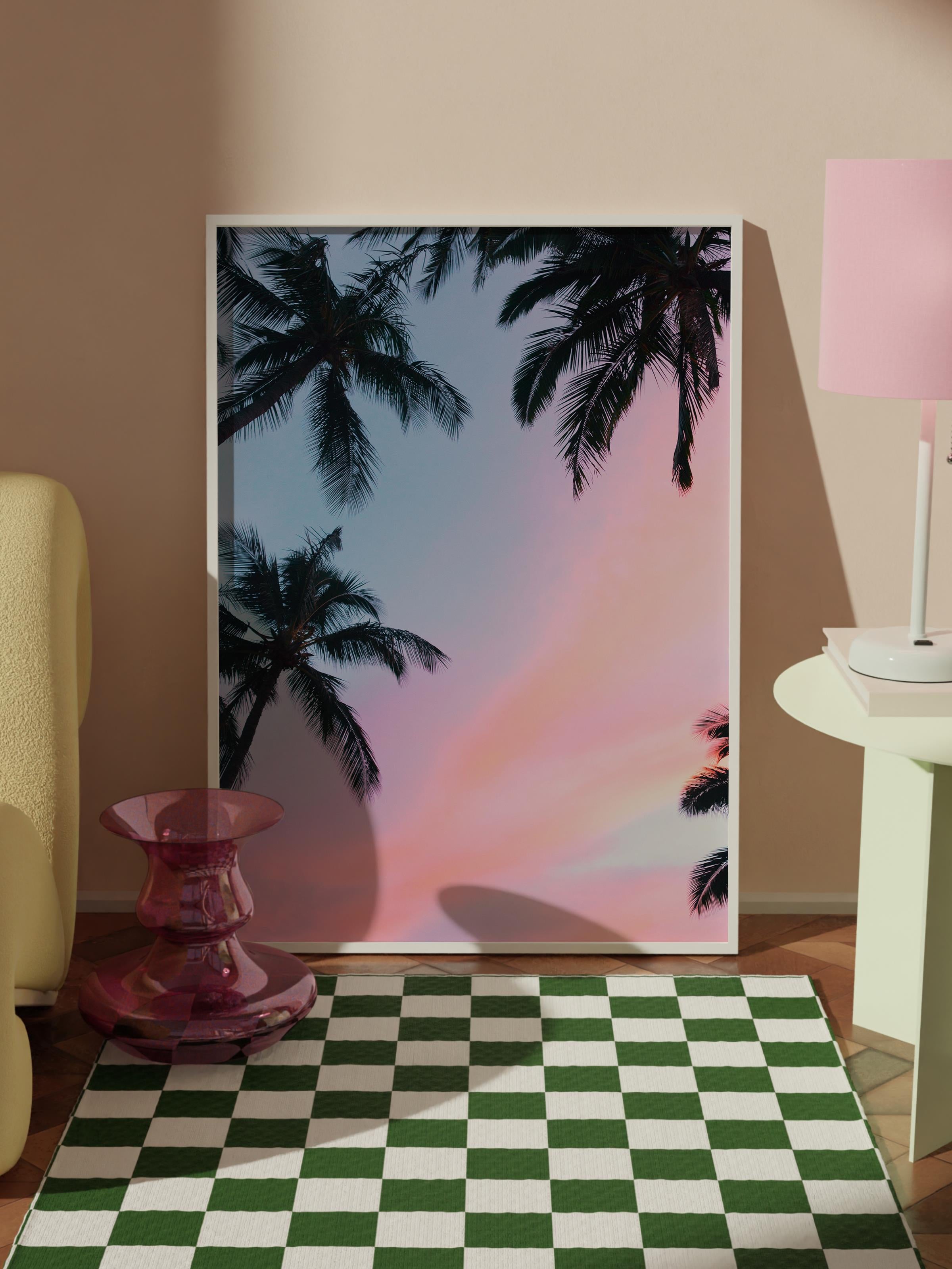 Çerçevesiz Poster, Yaz Temalı Tablo NO:2, Pembe Gökyüzü ve Palmiye Fotoğrafı, Pembe Poster, Dikey