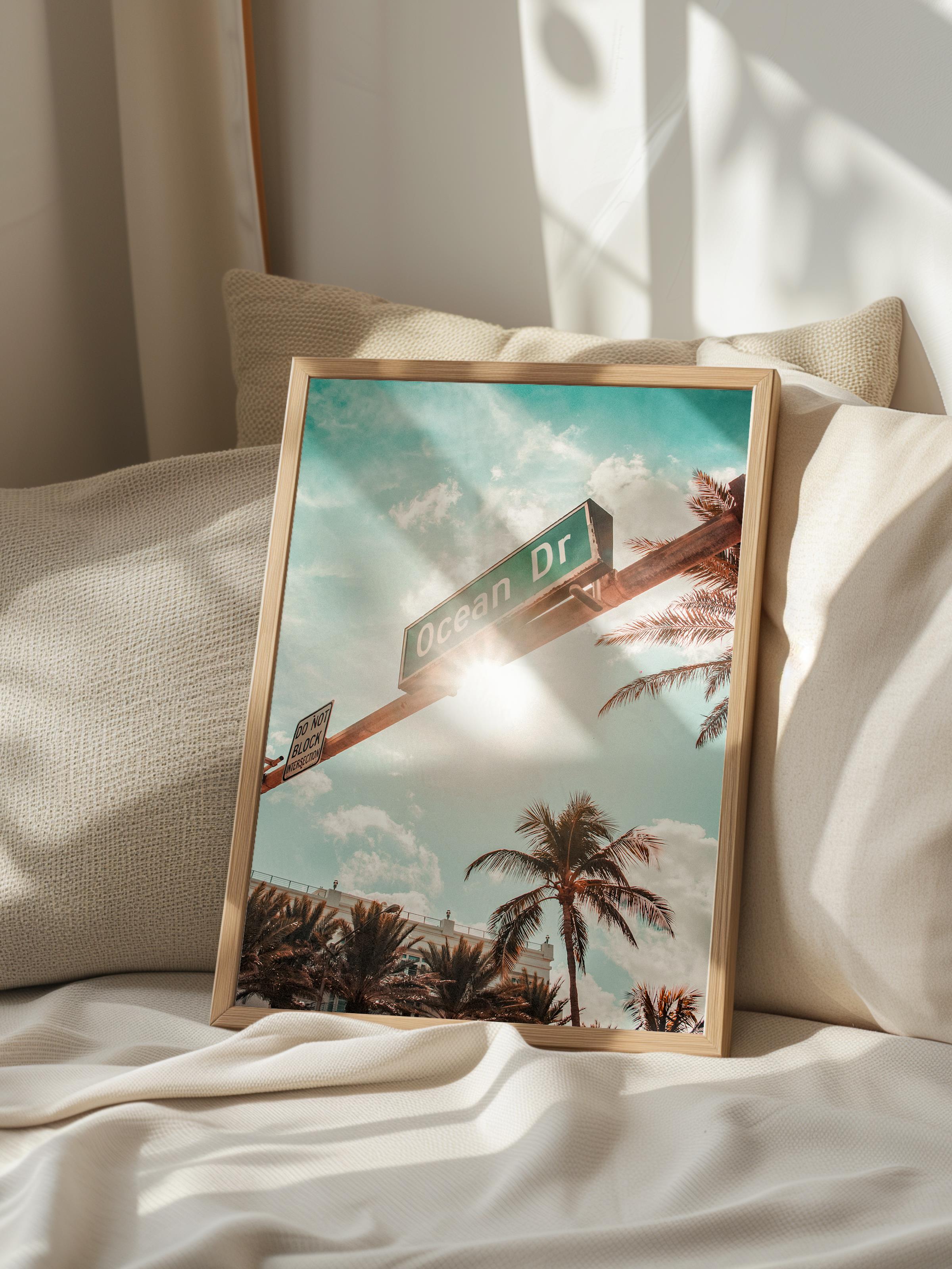 Çerçevesiz Poster, Yaz Temalı Tablo NO:21, Ocean Drive Fotoğrafı, Yeşil Poster, Dikey