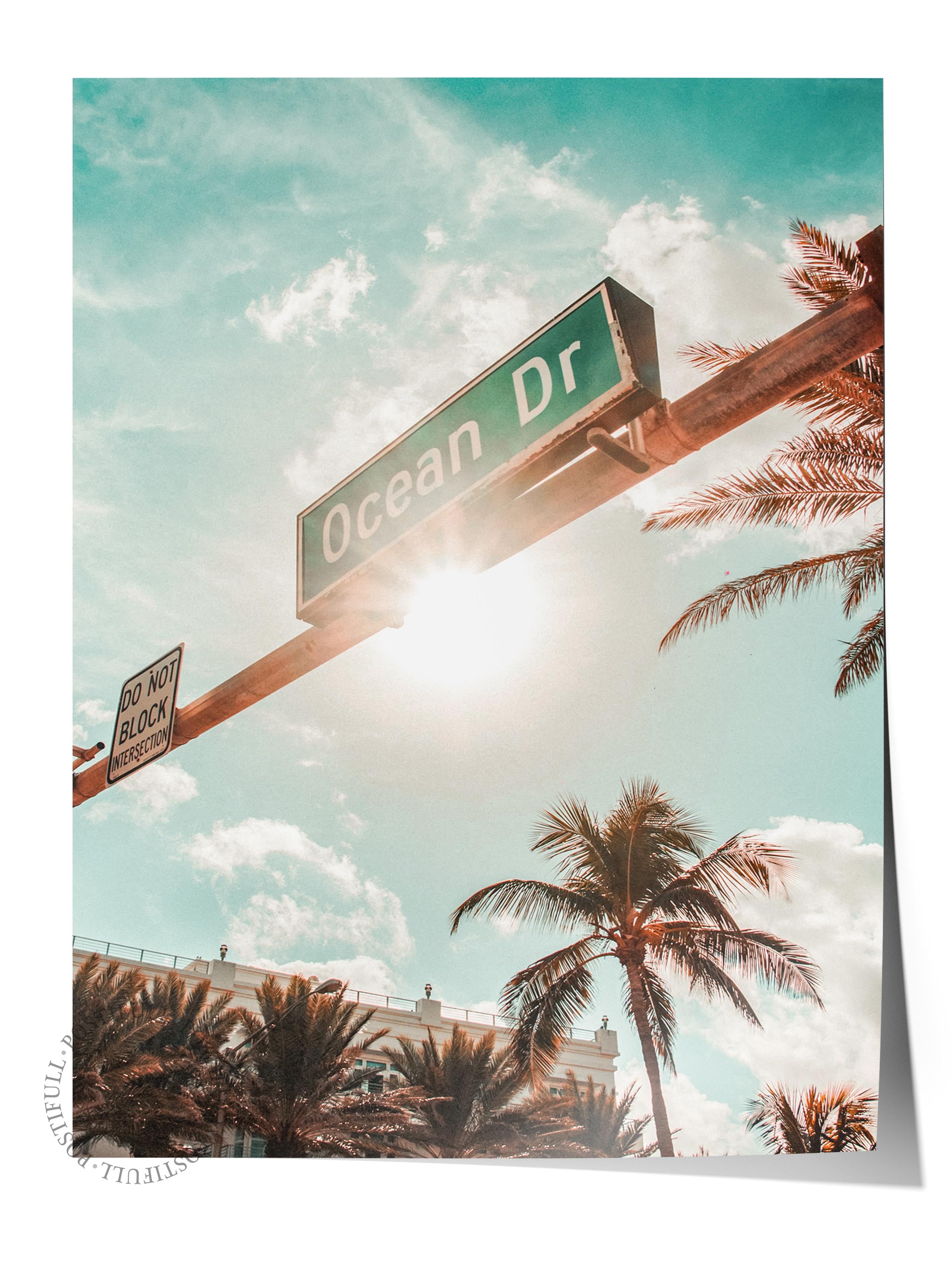Çerçevesiz Poster, Yaz Temalı Tablo NO:21, Ocean Drive Fotoğrafı, Yeşil Poster, Dikey