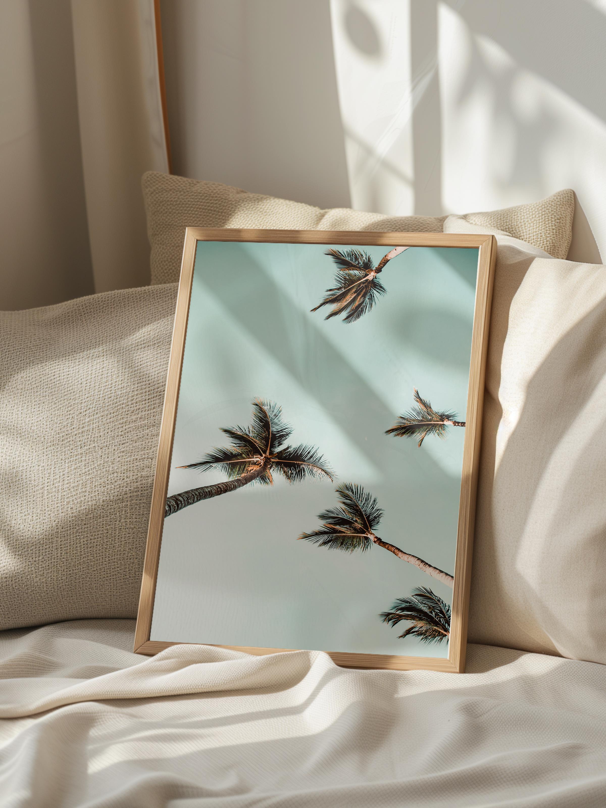 Çerçevesiz Poster, Yaz Temalı Tablo NO:214, Uçan Palmiye Ağaçları Fotoğrafı, Mavi Poster, Dikey