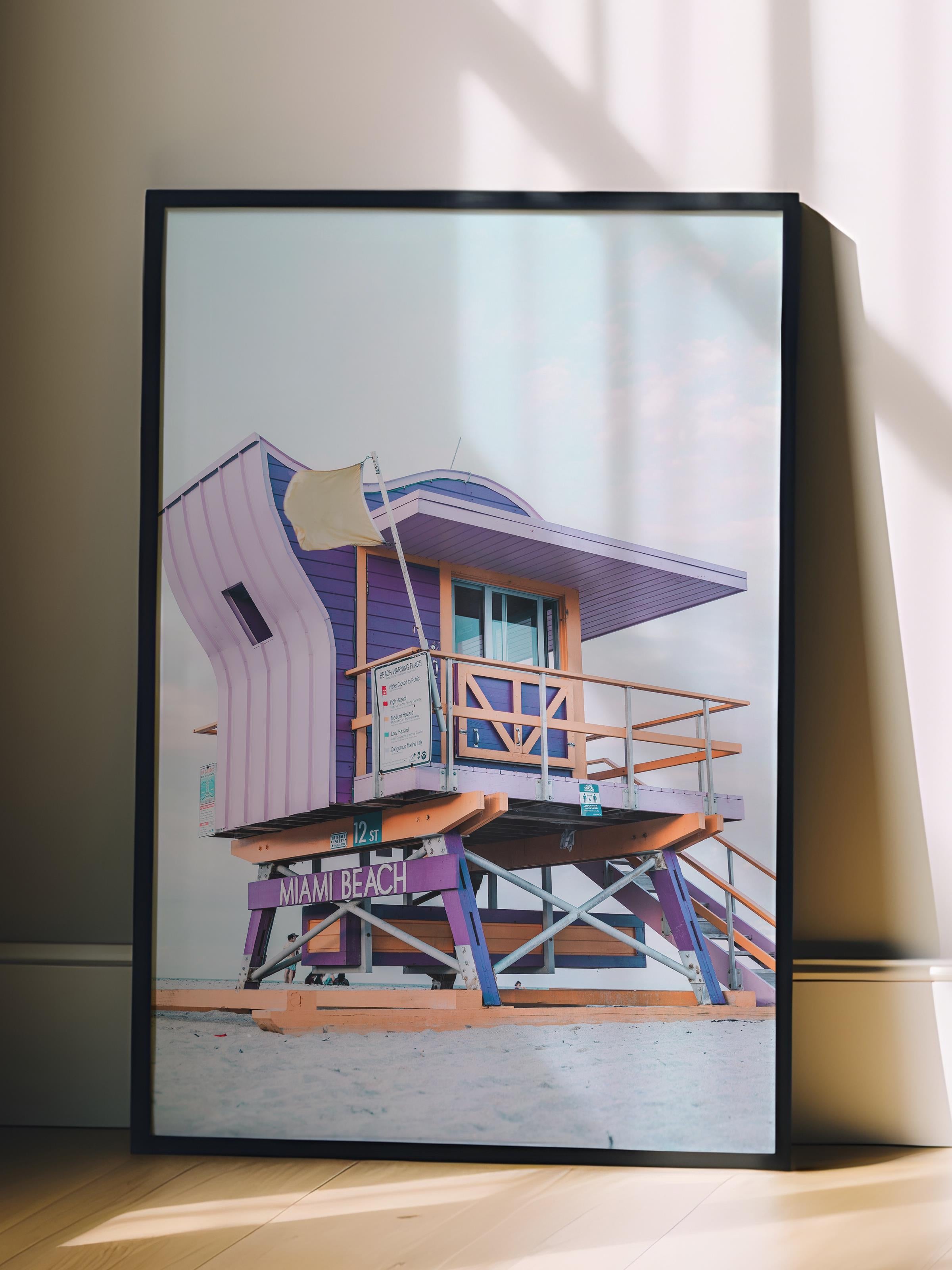 Çerçevesiz Poster, Yaz Temalı Tablo NO:216, Renkli Sahil Evi Fotoğrafı, Mor Poster, Dikey