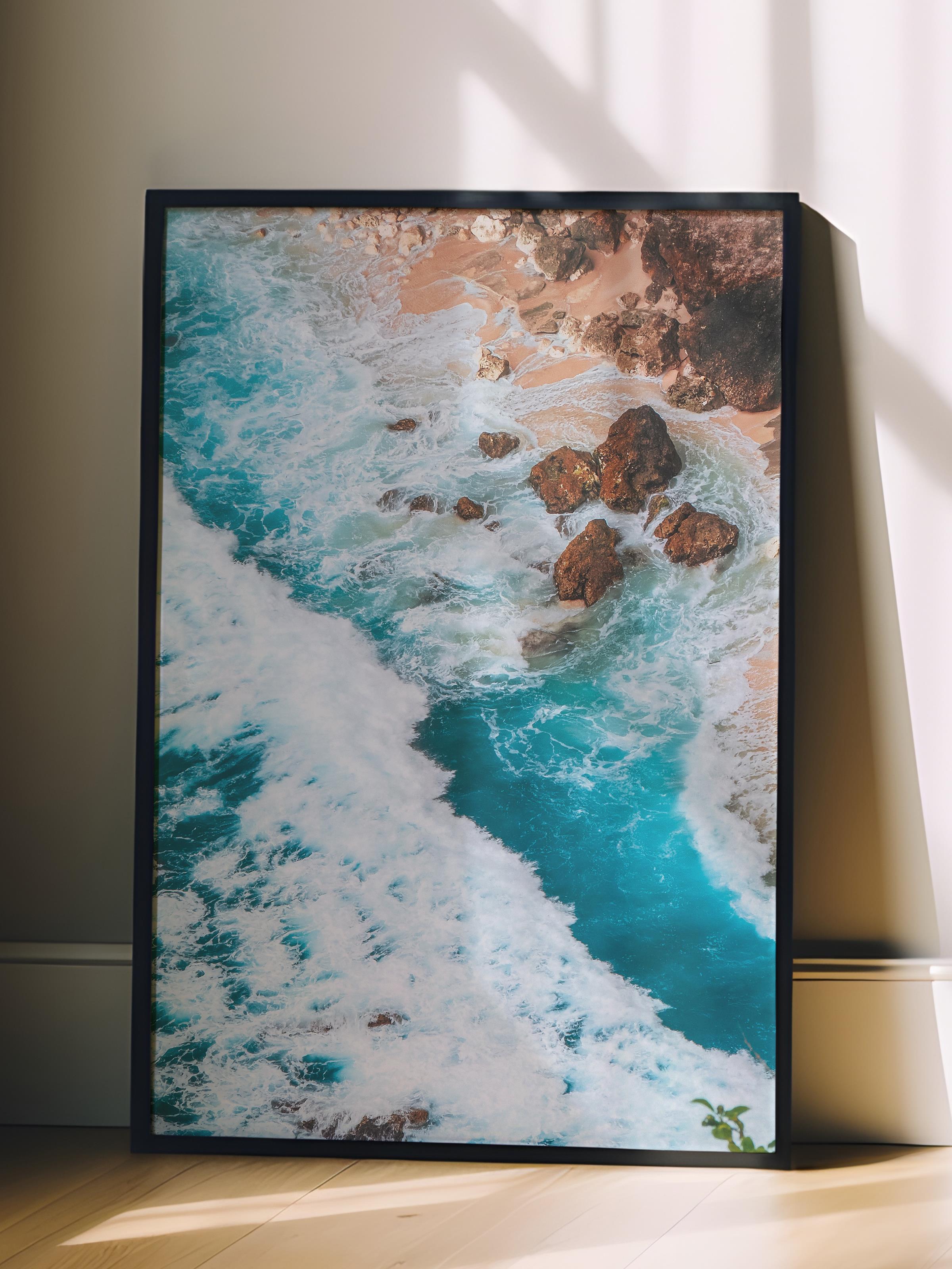 Çerçevesiz Poster, Yaz Temalı Tablo NO:38, Kayalık Dalga Fotoğrafı, Mavi Poster, Dikey