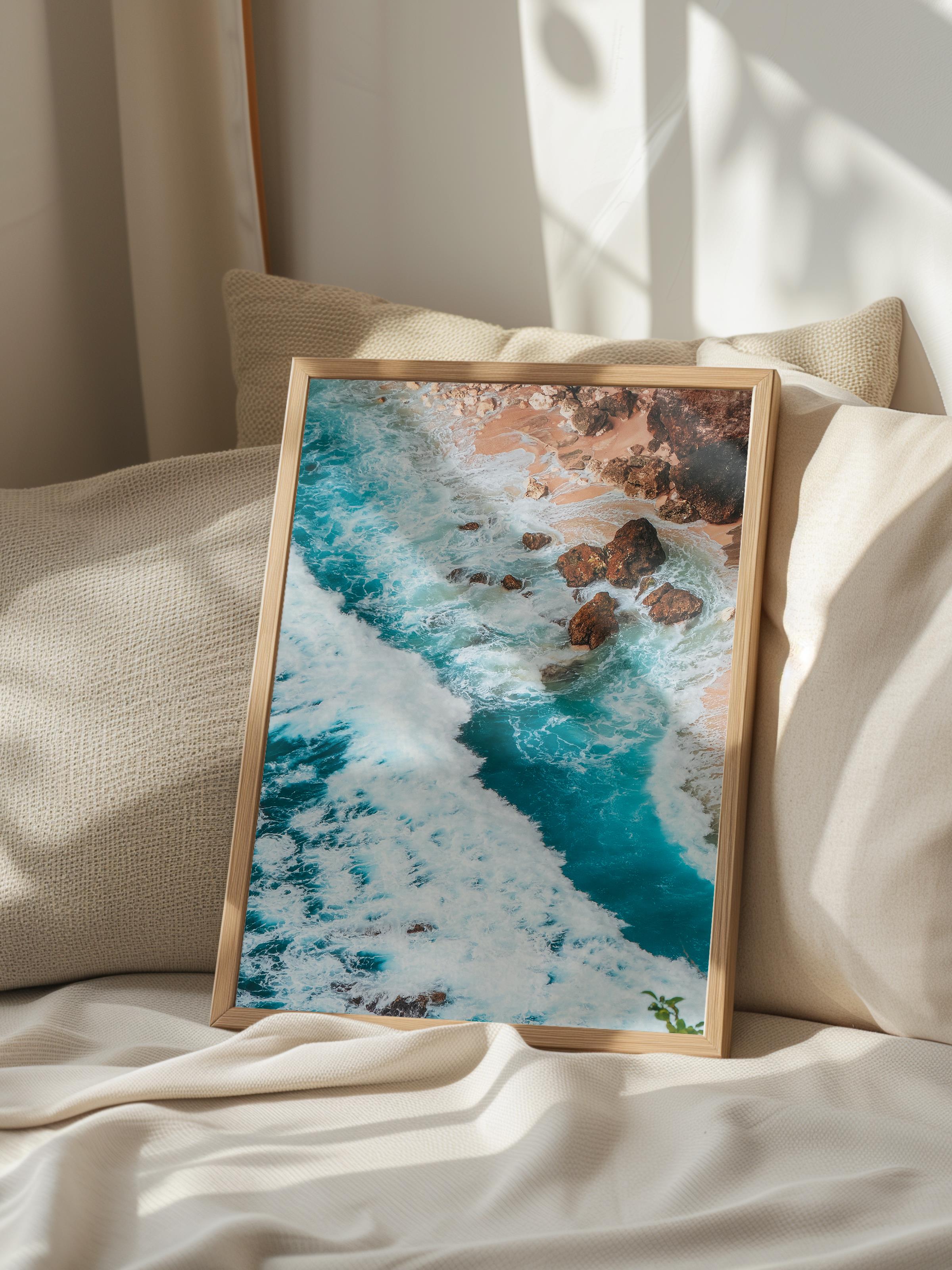 Çerçevesiz Poster, Yaz Temalı Tablo NO:38, Kayalık Dalga Fotoğrafı, Mavi Poster, Dikey