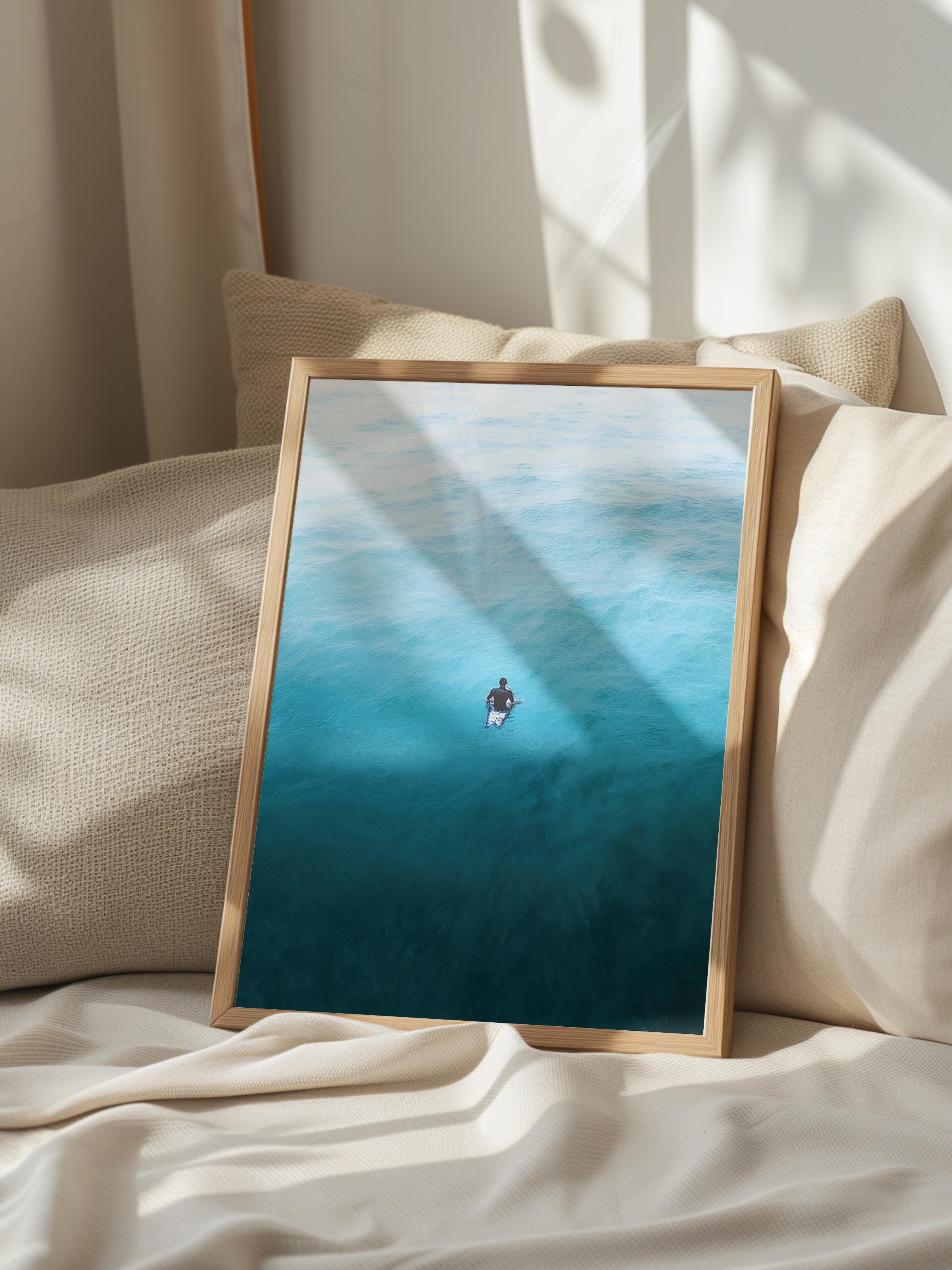 Çerçevesiz Poster, Yaz Temalı Tablo NO:60, Yalnız Sörfçü Fotoğrafı, Mavi Poster, Dikey