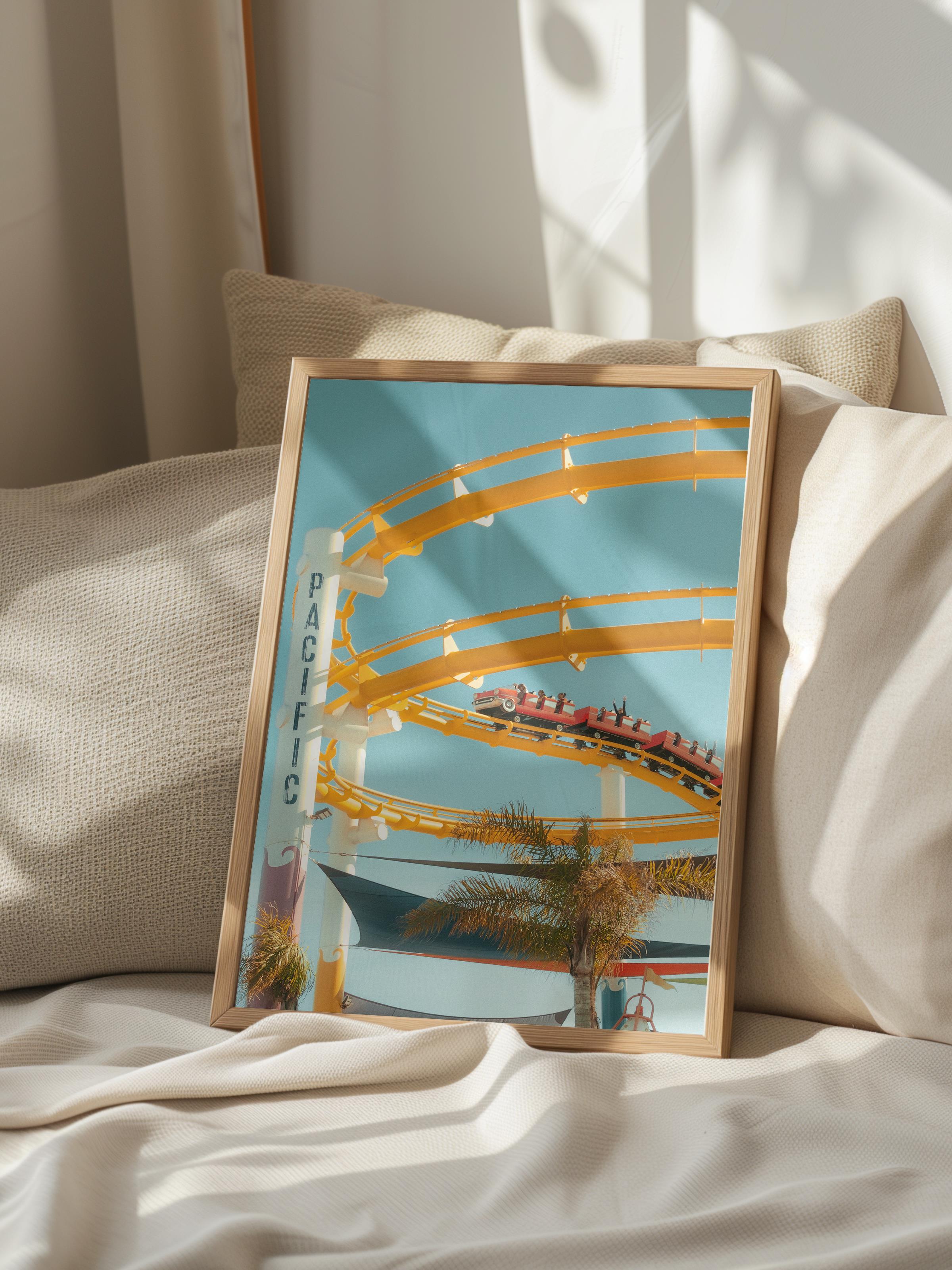 Çerçevesiz Poster, Yaz Temalı Tablo NO:63, Su Kaydırağı Fotoğrafı, Sarı Poster, Dikey
