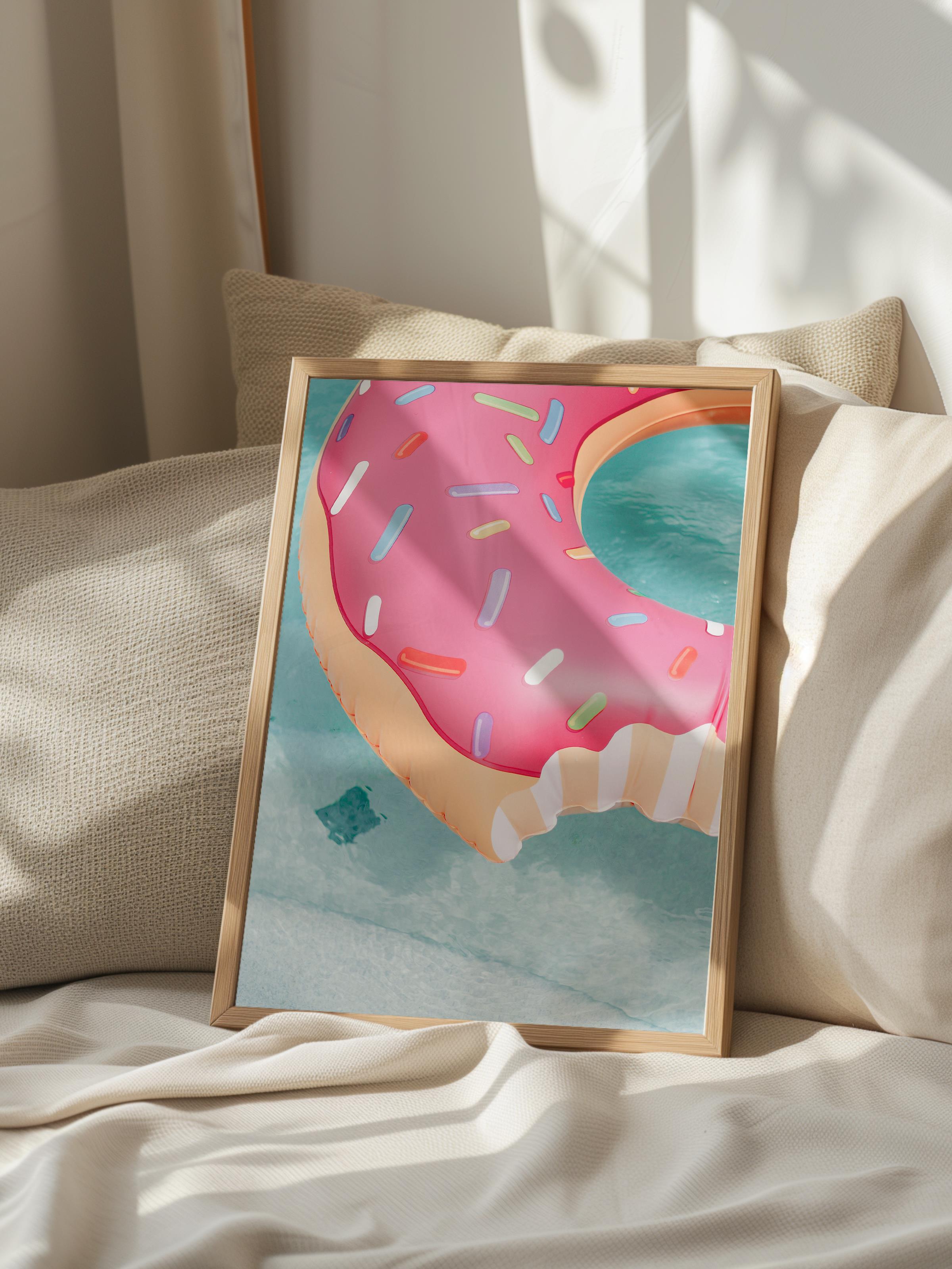 Çerçevesiz Poster, Yaz Temalı Tablo NO:8, Pembe Donut Havuzu Fotoğrafı, Pembe Poster, Dikey