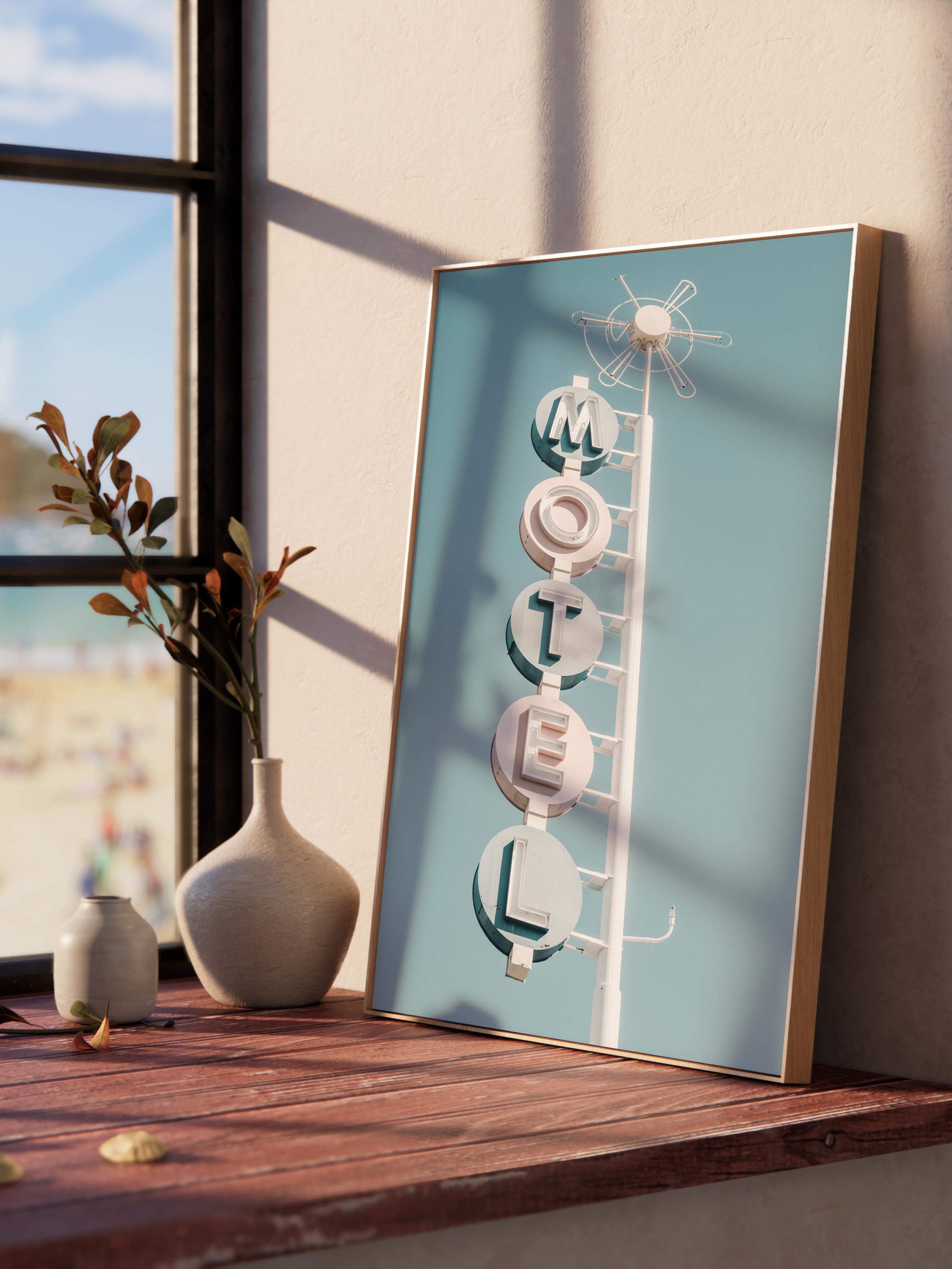 Çerçevesiz Poster, Yaz Temalı Tablo NO:83, Motel Tabelası Fotoğrafı, Beyaz Poster, Dikey