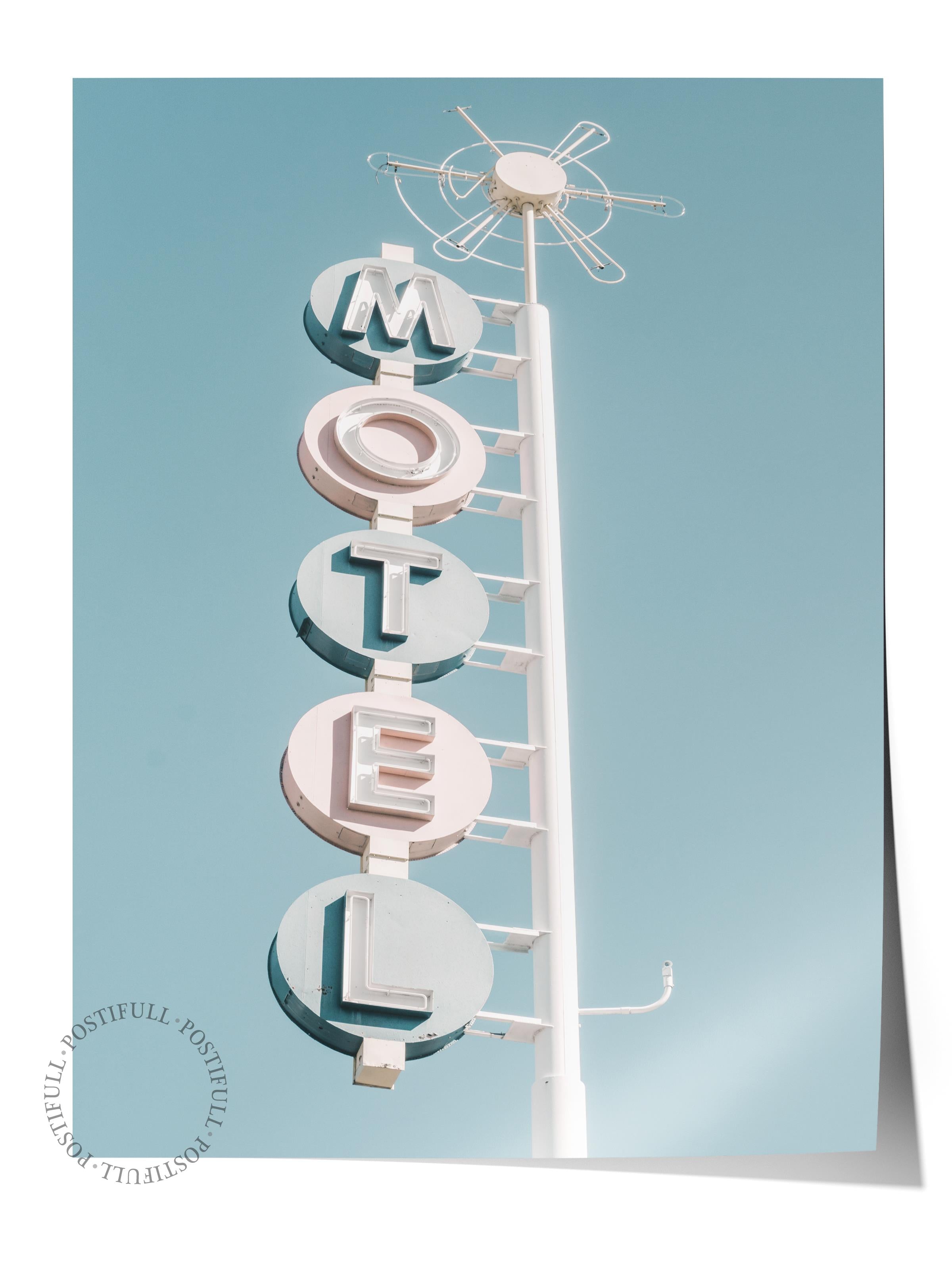 Çerçevesiz Poster, Yaz Temalı Tablo NO:83, Motel Tabelası Fotoğrafı, Beyaz Poster, Dikey