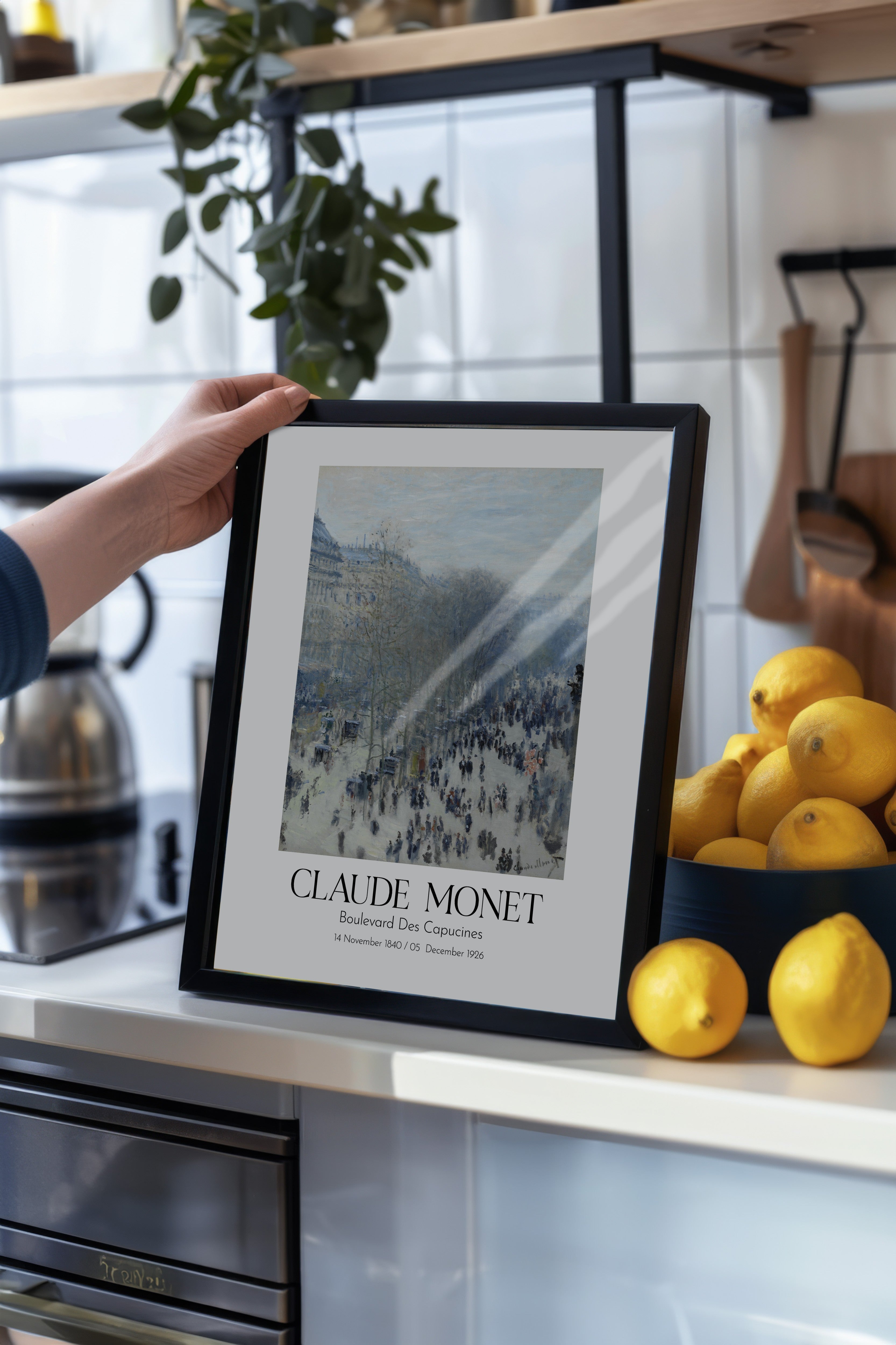 Claude Monet - Boulevard Des Capucines, Siyah Çerçeveli Tablo, Sanat Serisi NO:110305